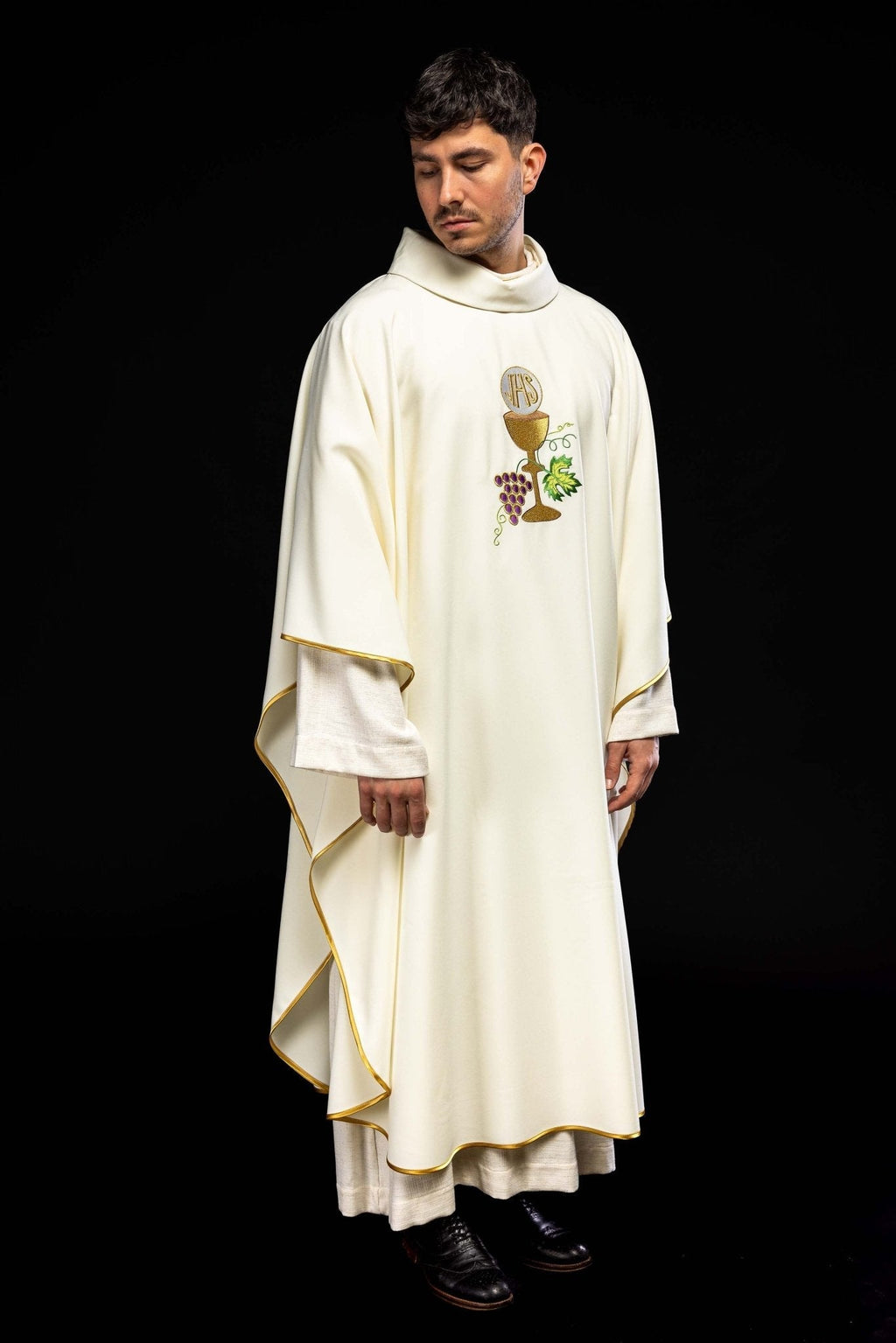 Chasuble calice Croix et raisins écru KOR/208/05/12 ECRU - CHASUBLES.FR