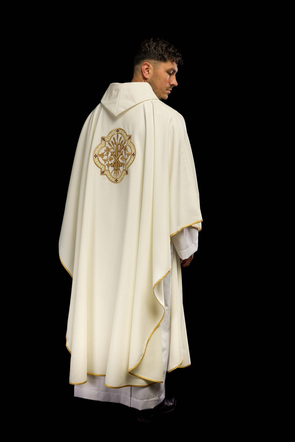 Chasuble crème avec broderie IHS et PAX KOR/119/05/01 ECRU - CHASUBLES.FR