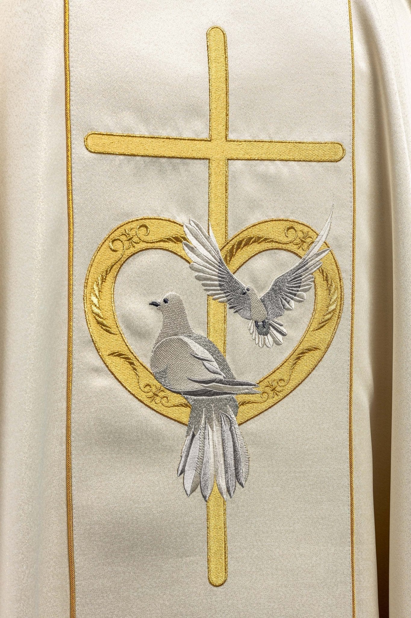 Chasuble de mariage de couleur écrue KOR/219/10/54 ZŁOTY - CHASUBLES.FR