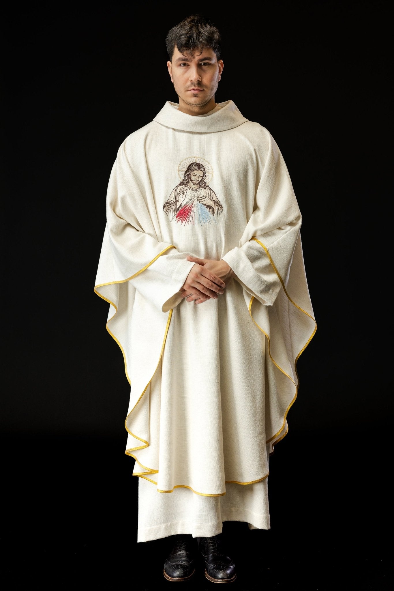 Chasuble écru avec image de la Miséricorde Divine KOW2/031/05/49 - CHASUBLES.FR