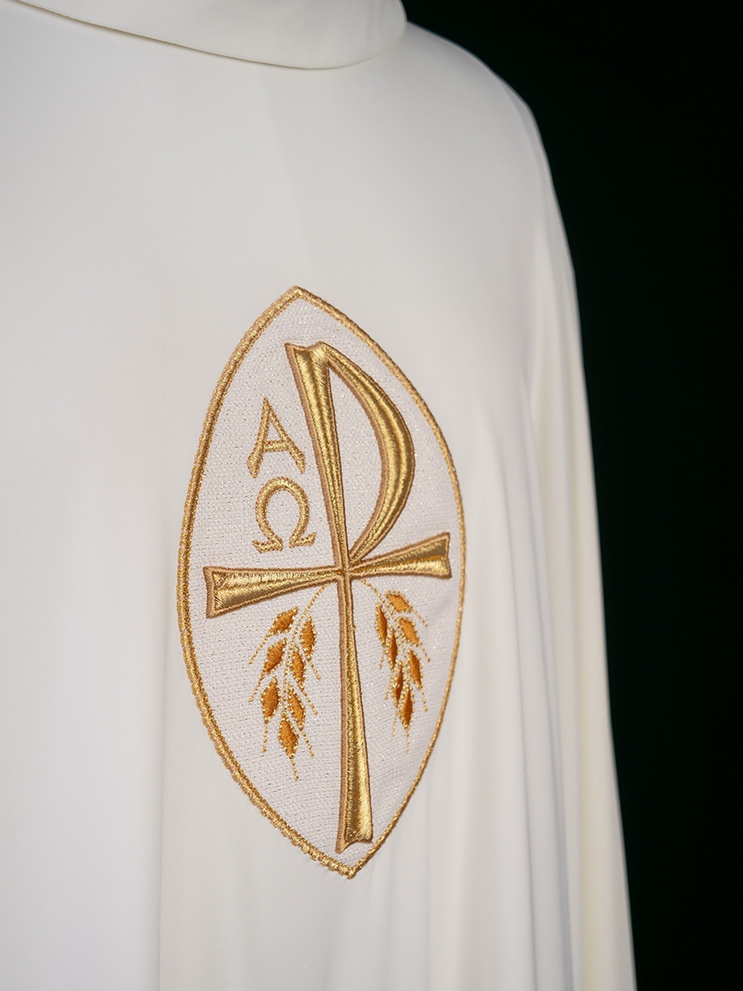 Chasuble écrue à croix brodée KOR/387/05/78 - CHASUBLES.FR