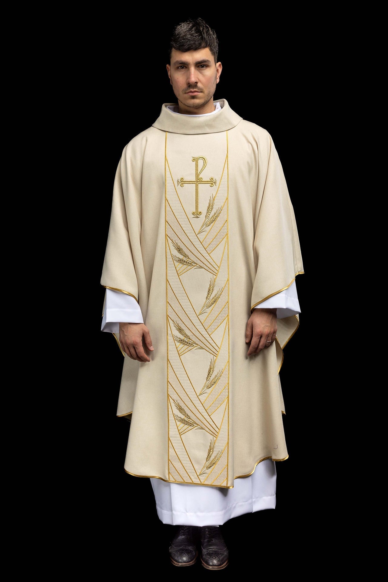 Chasuble écrue avec bande brodée Pax LE/7050/05 - CHASUBLES.FR