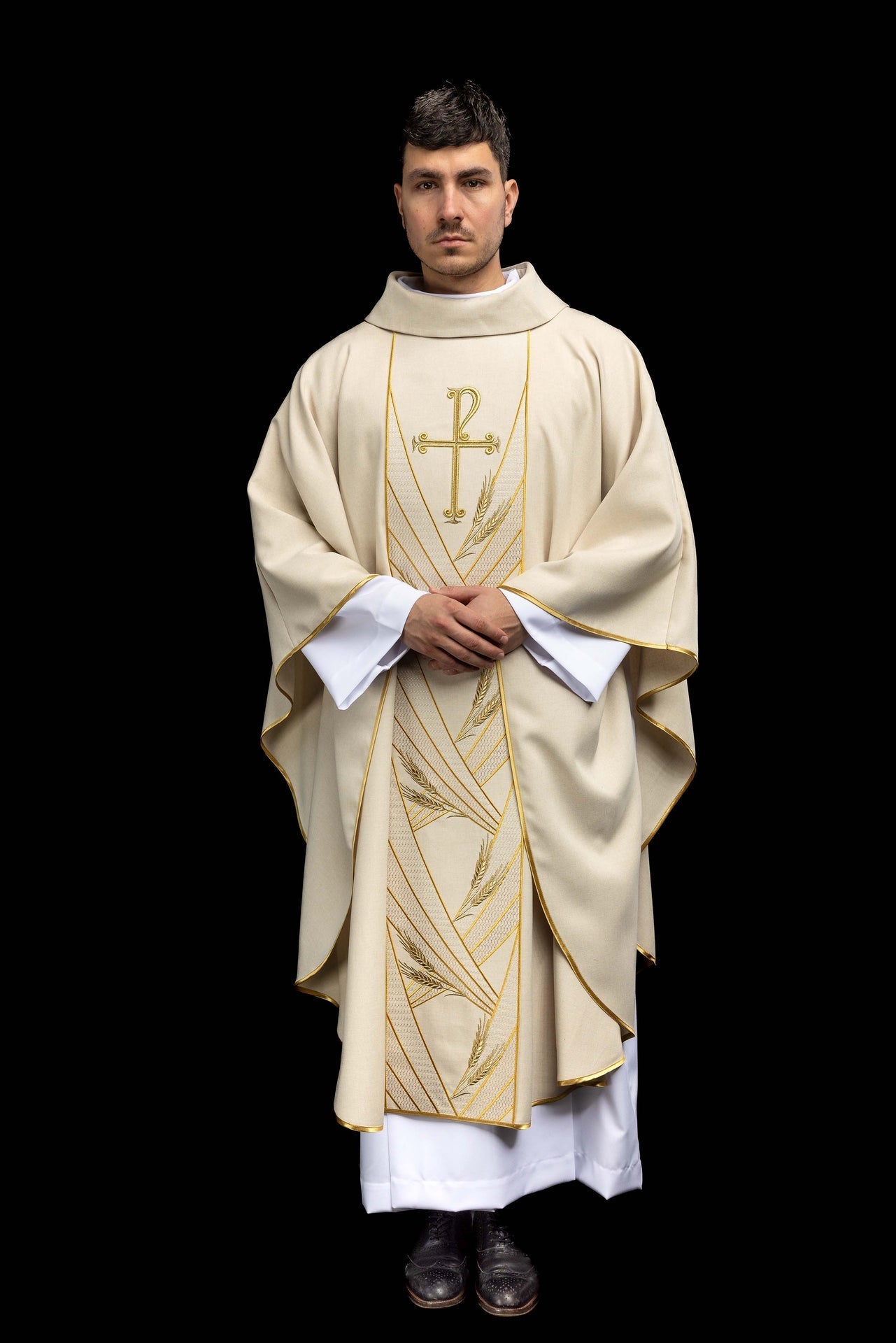 Chasuble écrue avec bande brodée Pax LE/7050/05 - CHASUBLES.FR