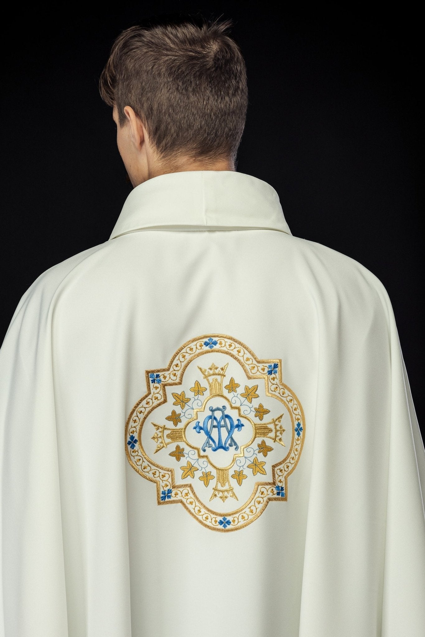Chasuble écrue avec motif marial KOR/384/05/12 - CHASUBLES.FR
