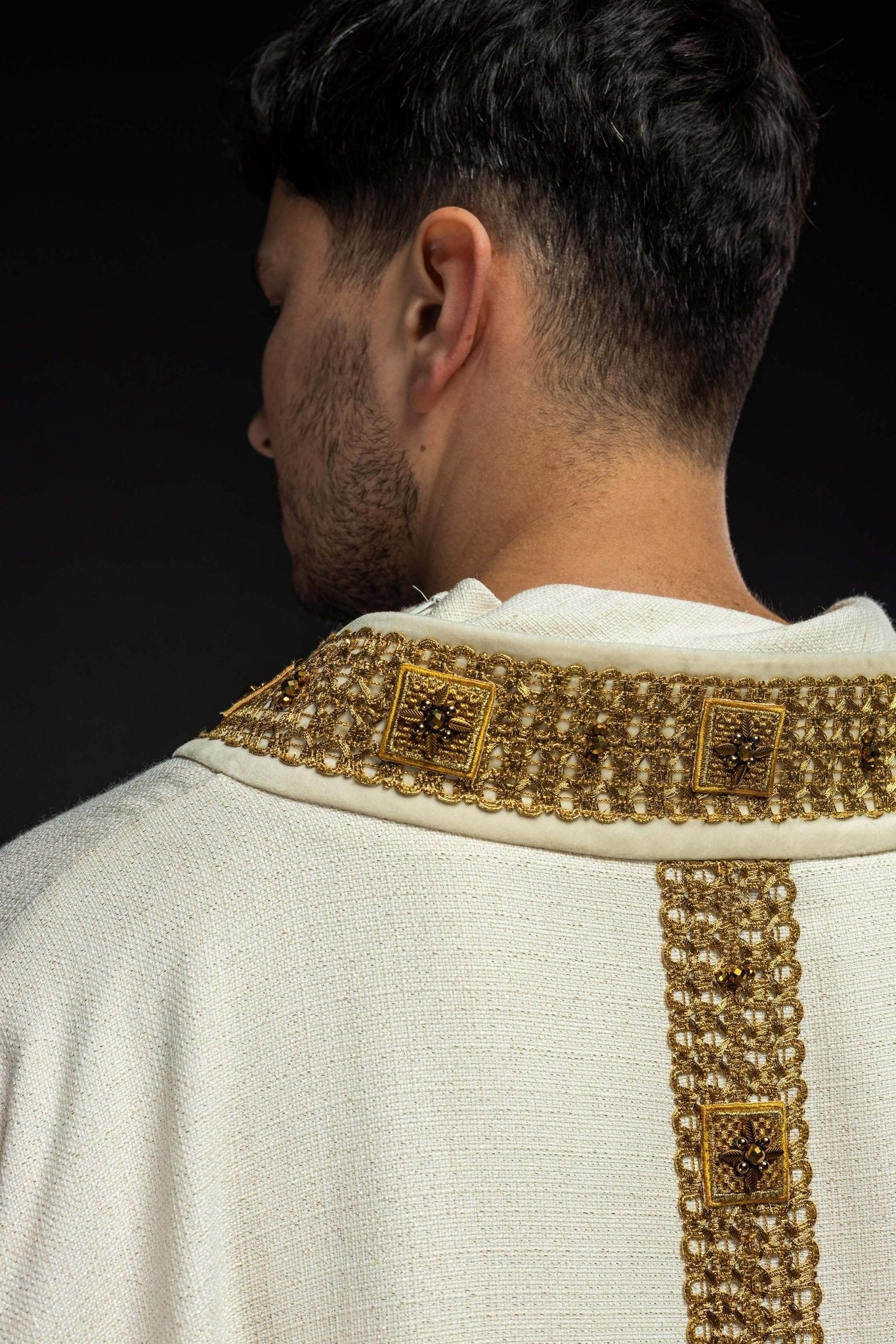 Chasuble fait main avec pierres naturelles – Modèle Handmade 7002 HM/7002/05/71 - CHASUBLES.FR