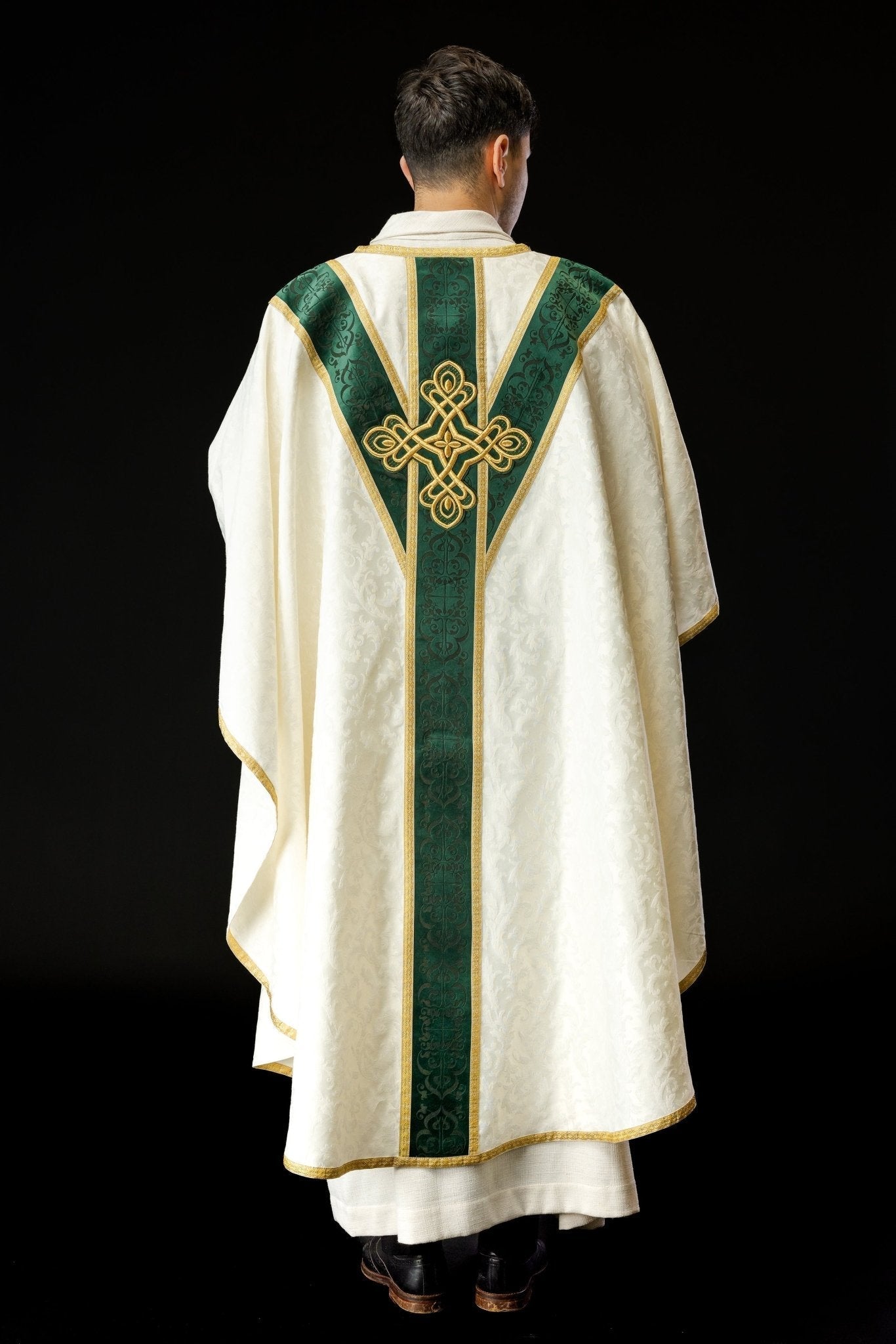 Chasuble faite à la main avec ceinture en velours Fait à la main 7007 LE/7043/05/PA01 - CHASUBLES.FR