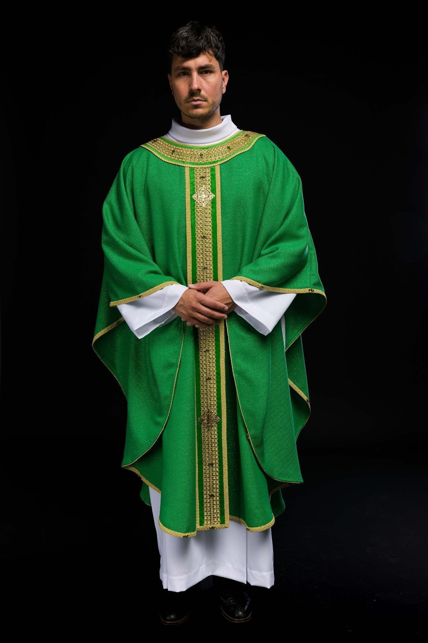 Chasuble faite à la main avec des pierres naturelles Handmade 7001 HM/7001/01/71/PA01 - CHASUBLES.FR
