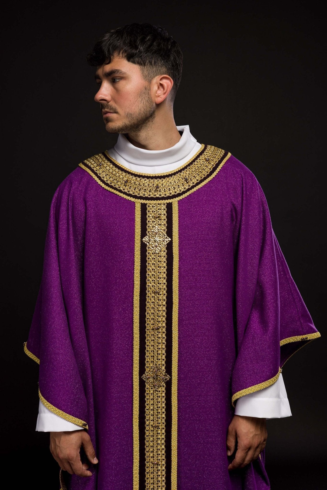 Chasuble faite à la main avec des pierres naturelles Handmade 7001 HM/7001/03/71/PA03 - CHASUBLES.FR