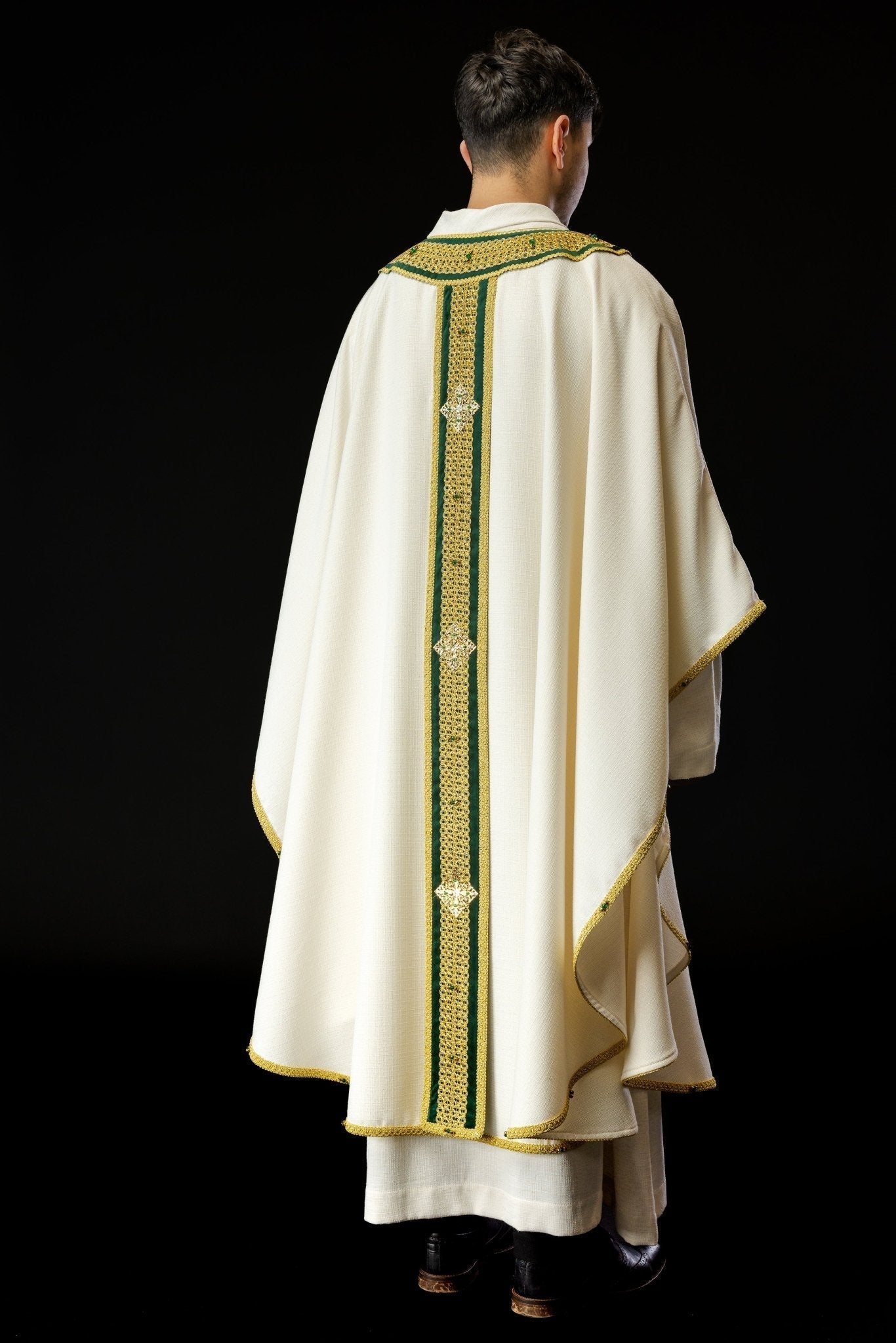 Chasuble faite à la main avec Fait à la main 7001 HM/7001/05/71/PA01 - CHASUBLES.FR