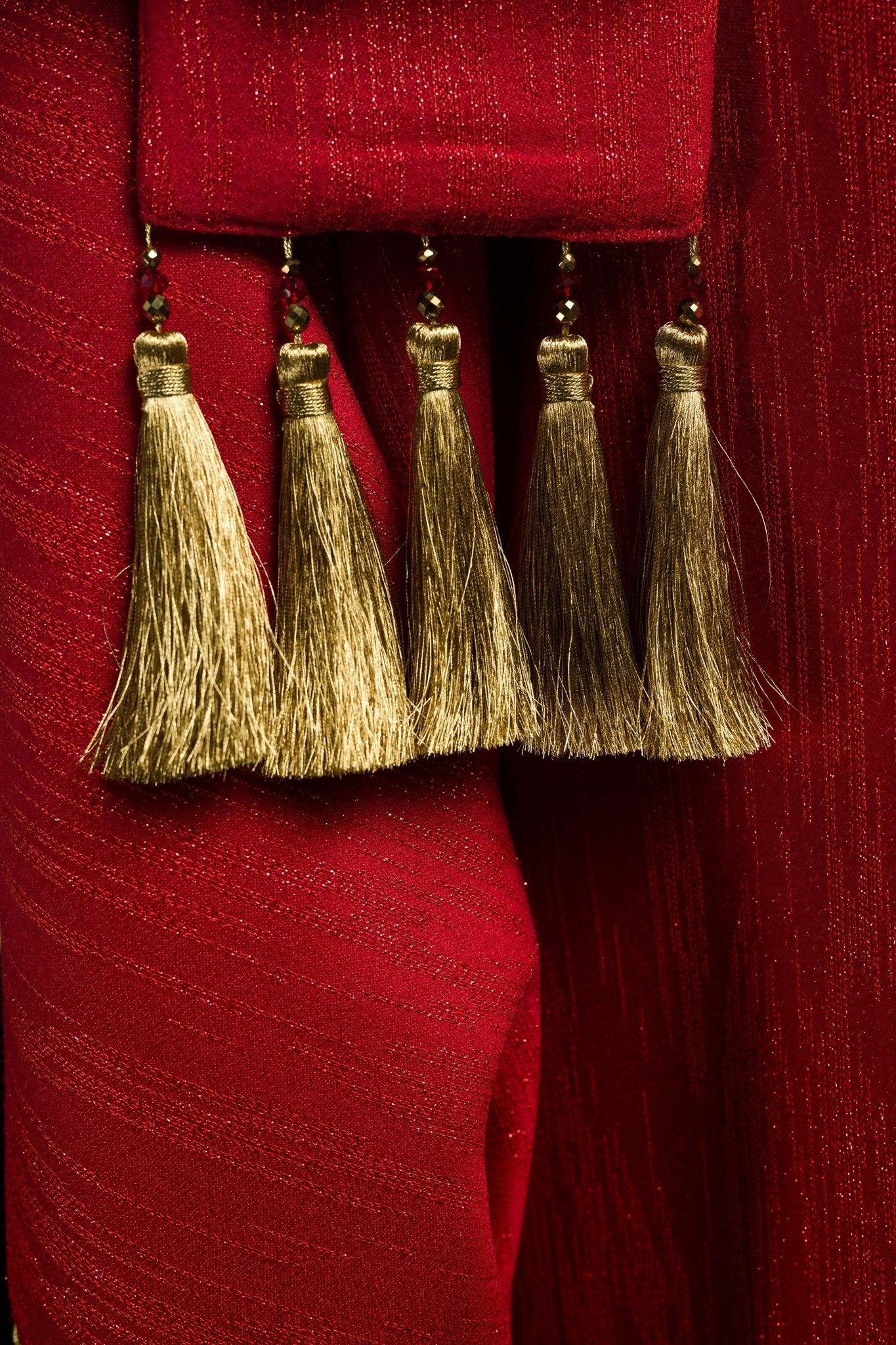 Chasuble faite à la main avec pierres naturelles Handmade 7015 Rouge HM/7015/02/99 - CHASUBLES.FR