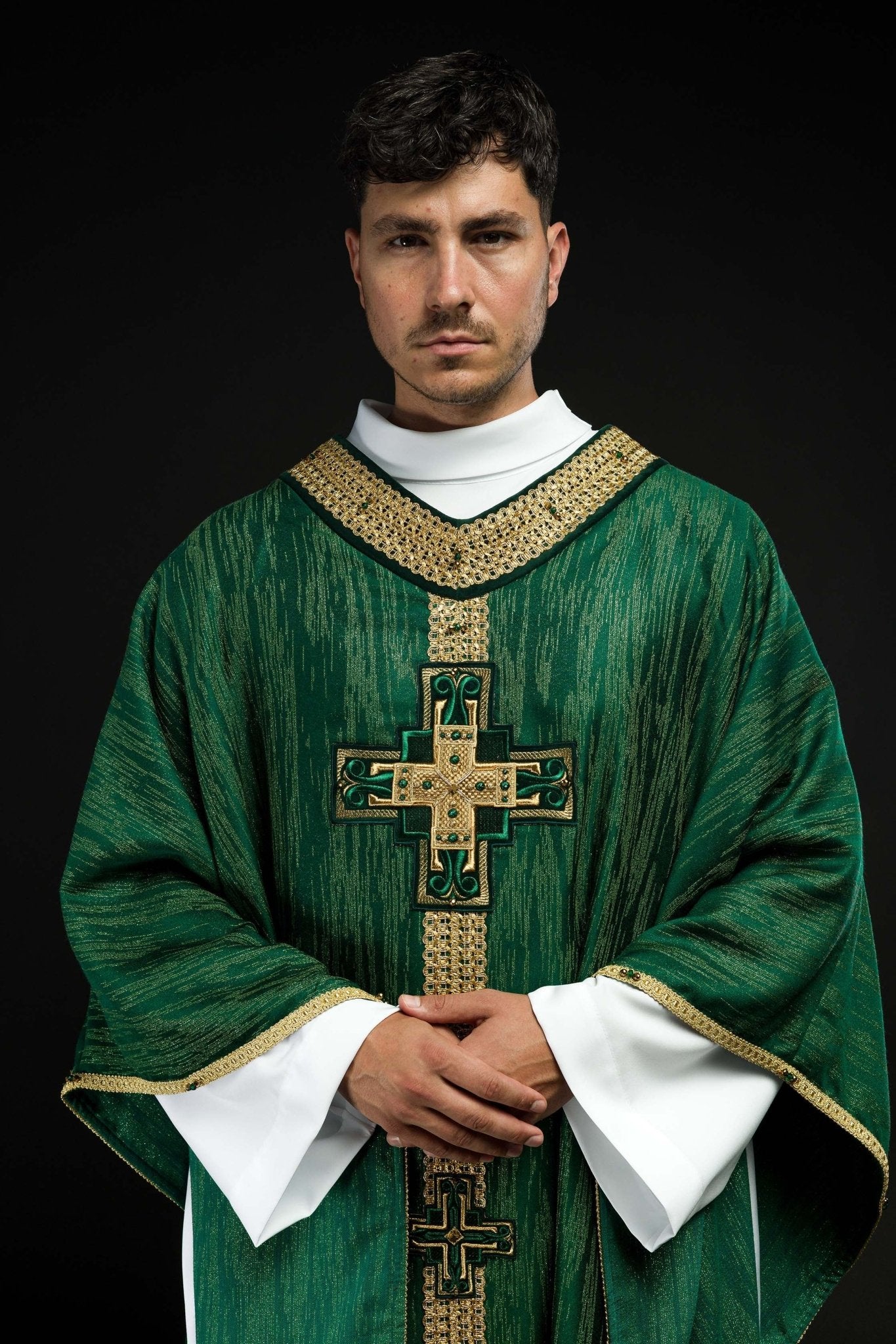 Chasuble faite à la main avec pierres naturelles Handmade 7015 Vert HM/7015/01/99 - CHASUBLES.FR
