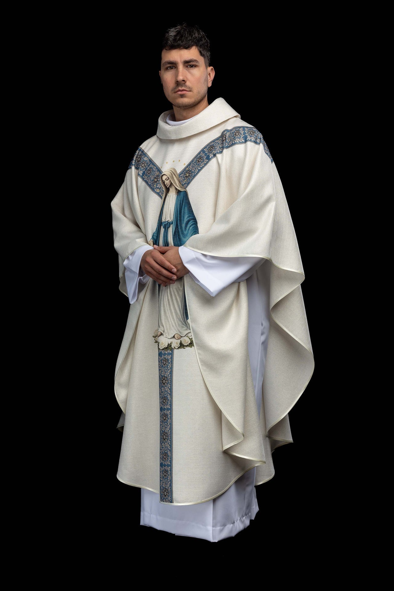 Chasuble imprimée avec l’image de l’Immaculée Conception KOD/7006/05/40 - CHASUBLES.FR
