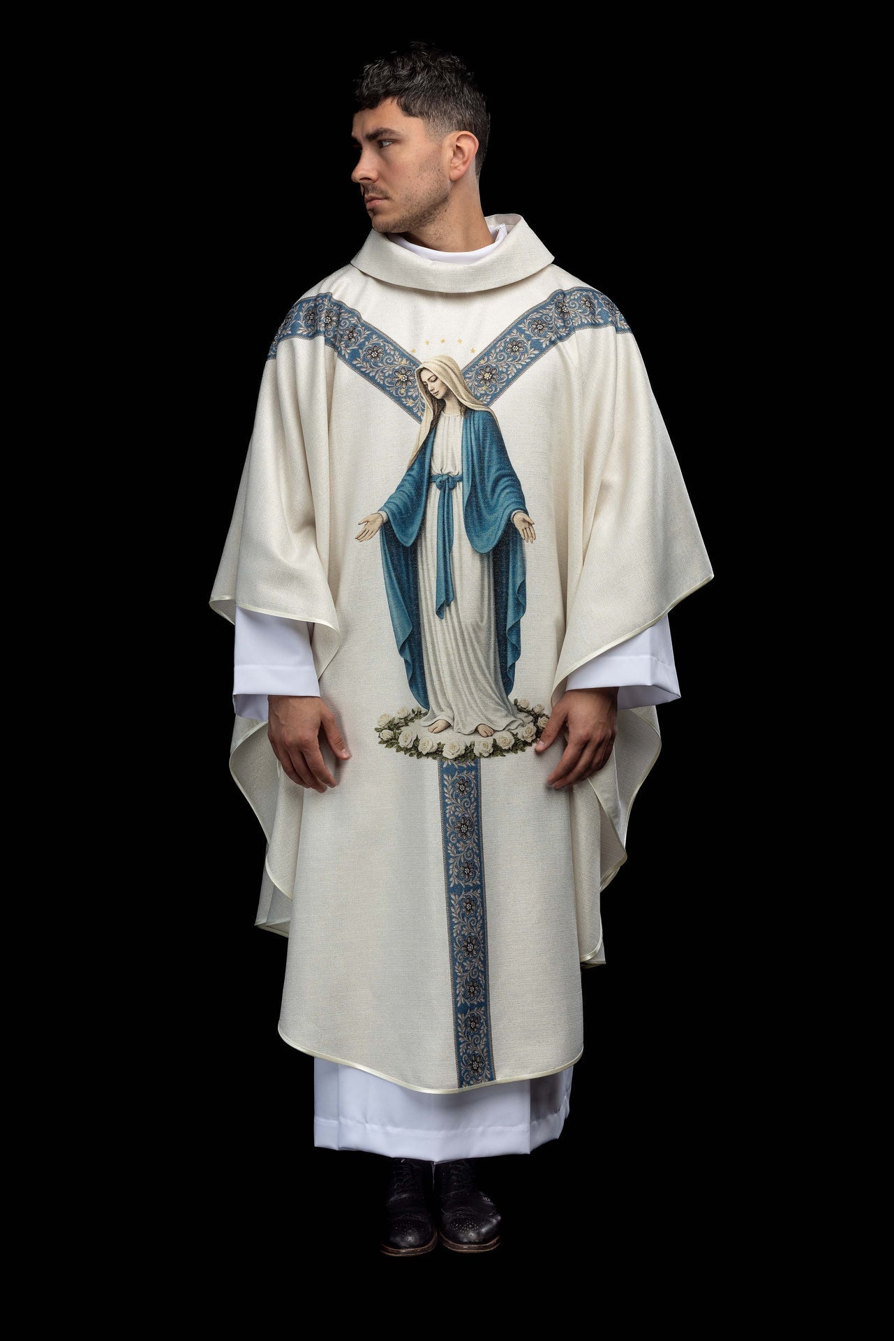 Chasuble imprimée avec l’image de l’Immaculée Conception KOD/7006/05/40 - CHASUBLES.FR