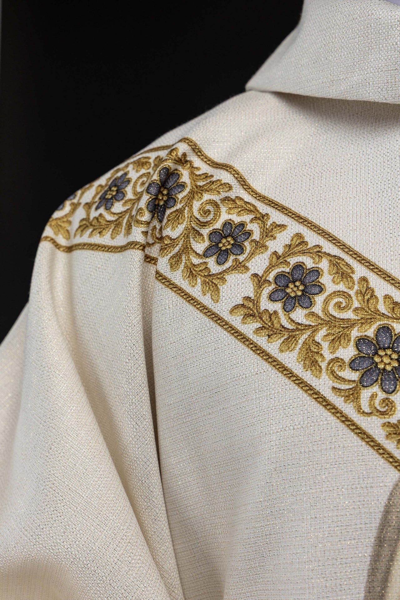 Chasuble imprimée avec l’image de Notre - Dame de Fatima KOD/7011/05/40 - CHASUBLES.FR
