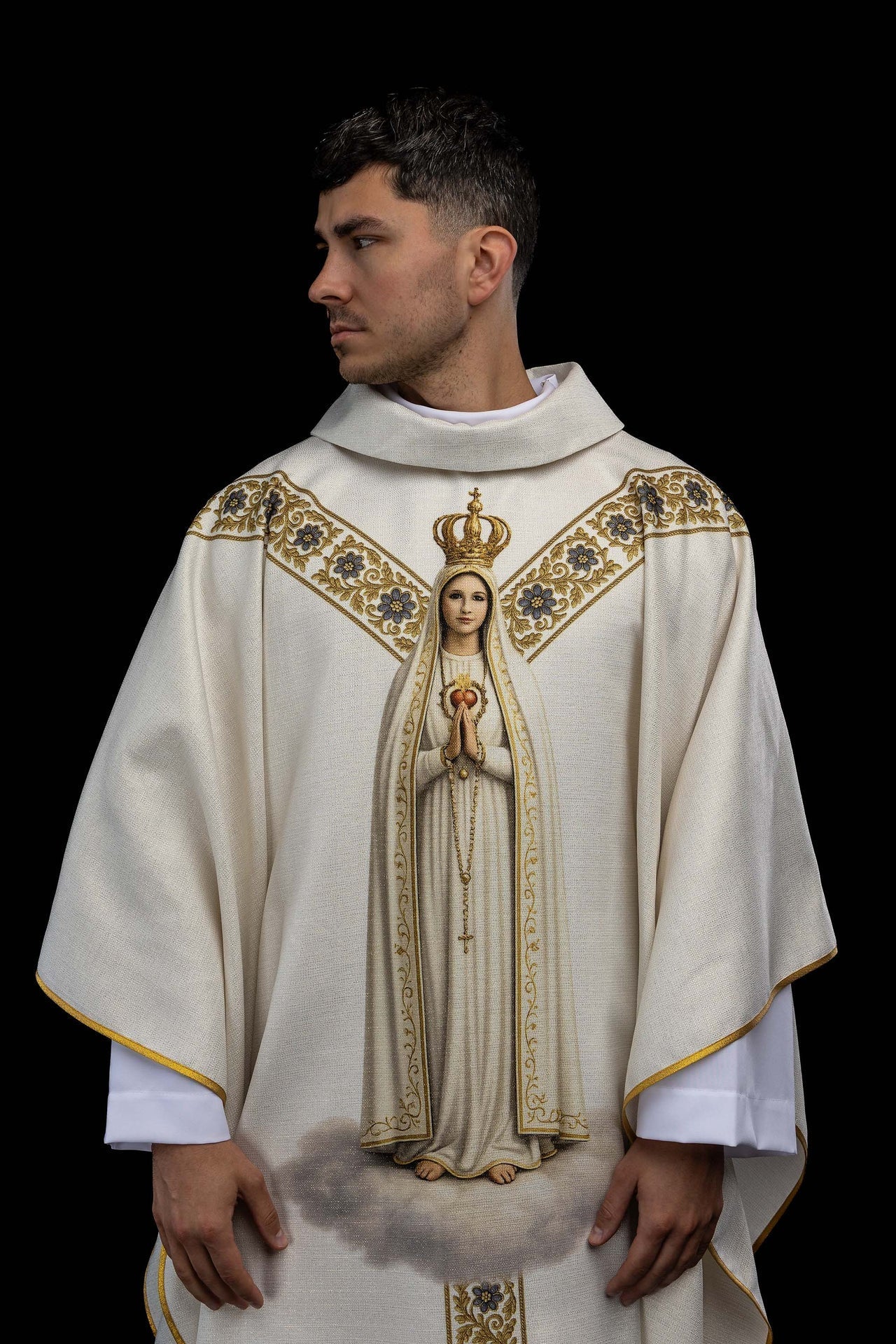 Chasuble imprimée avec l’image de Notre - Dame de Fatima KOD/7011/05/40 - CHASUBLES.FR
