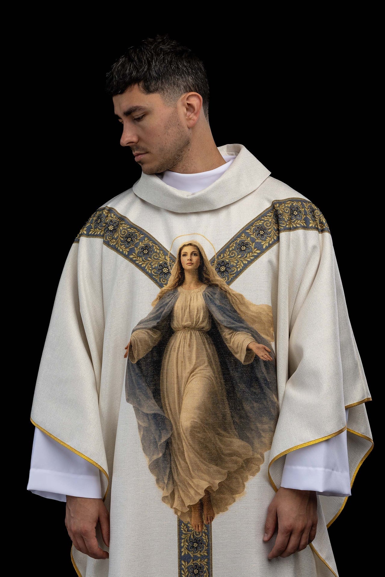 Chasuble imprimée avec l’image de Notre - Dame de l’Assomption KOD/7008/05/40 - CHASUBLES.FR