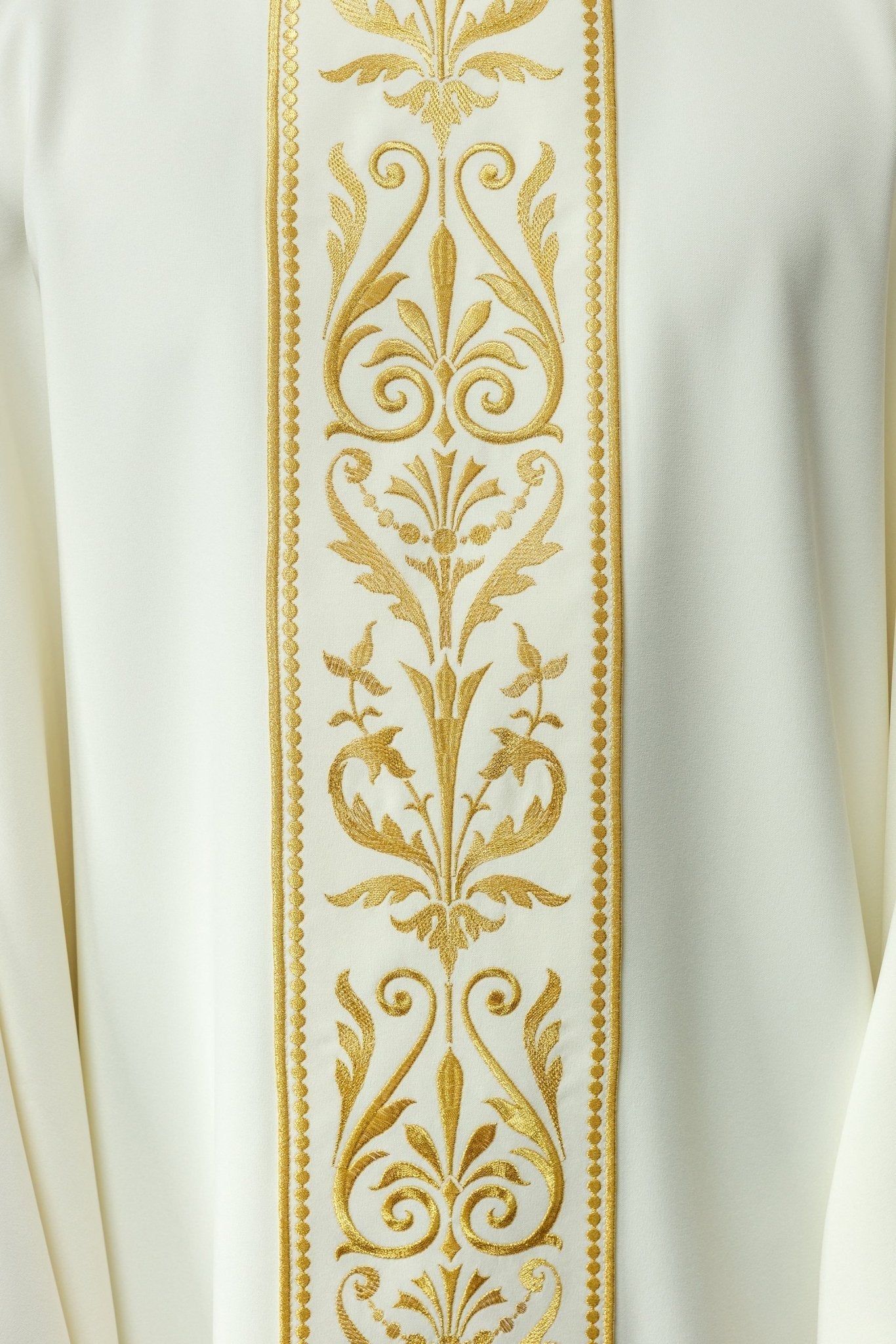 Chasuble liturgique avec ceinture brodée en écru KOR/008/05/01 ECRU - CHASUBLES.FR