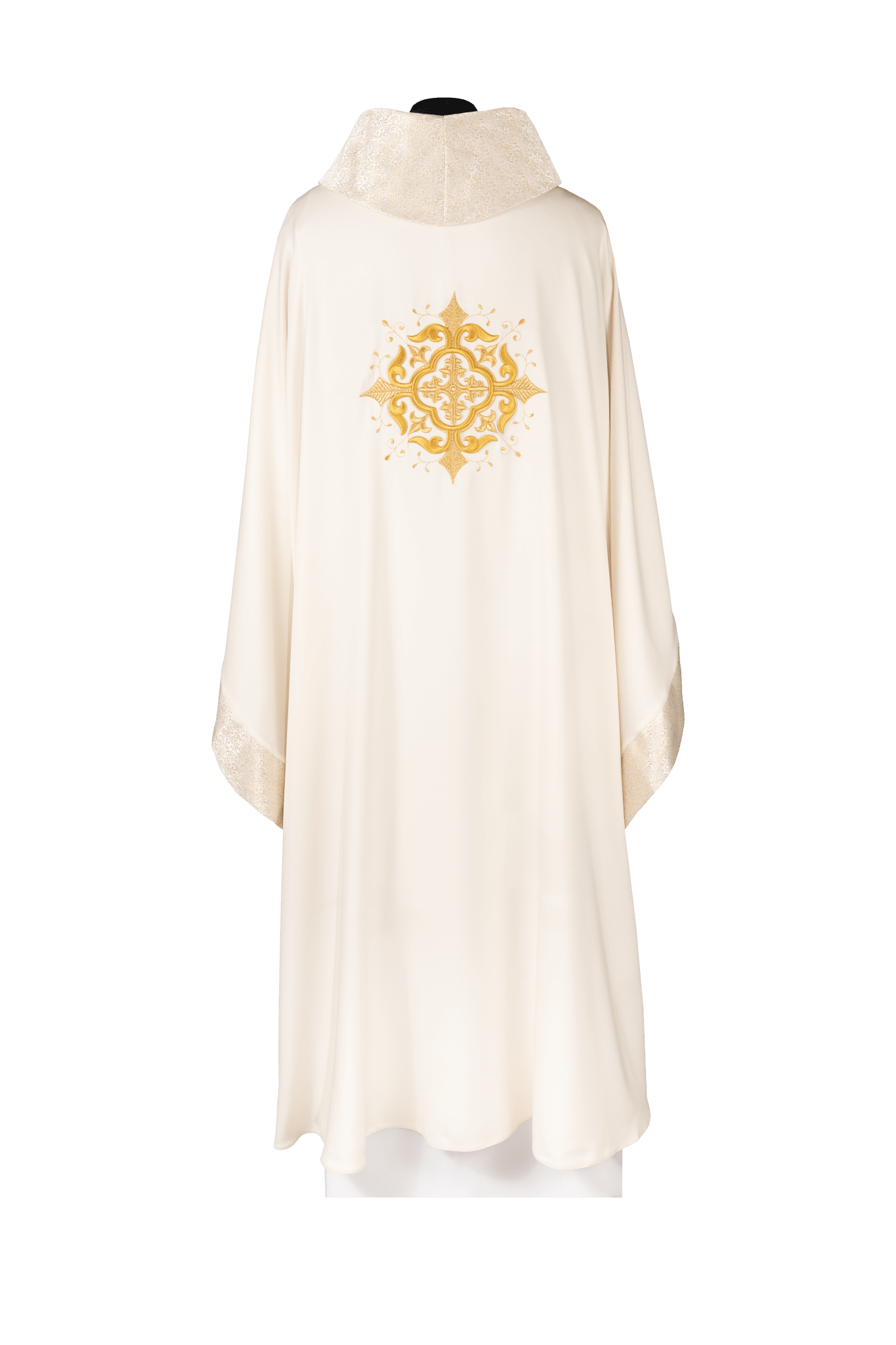 Chasuble liturgique avec motif brodé de croix et finition riche en couleur écru KDT/7021/05/53 - CHASUBLES.FR