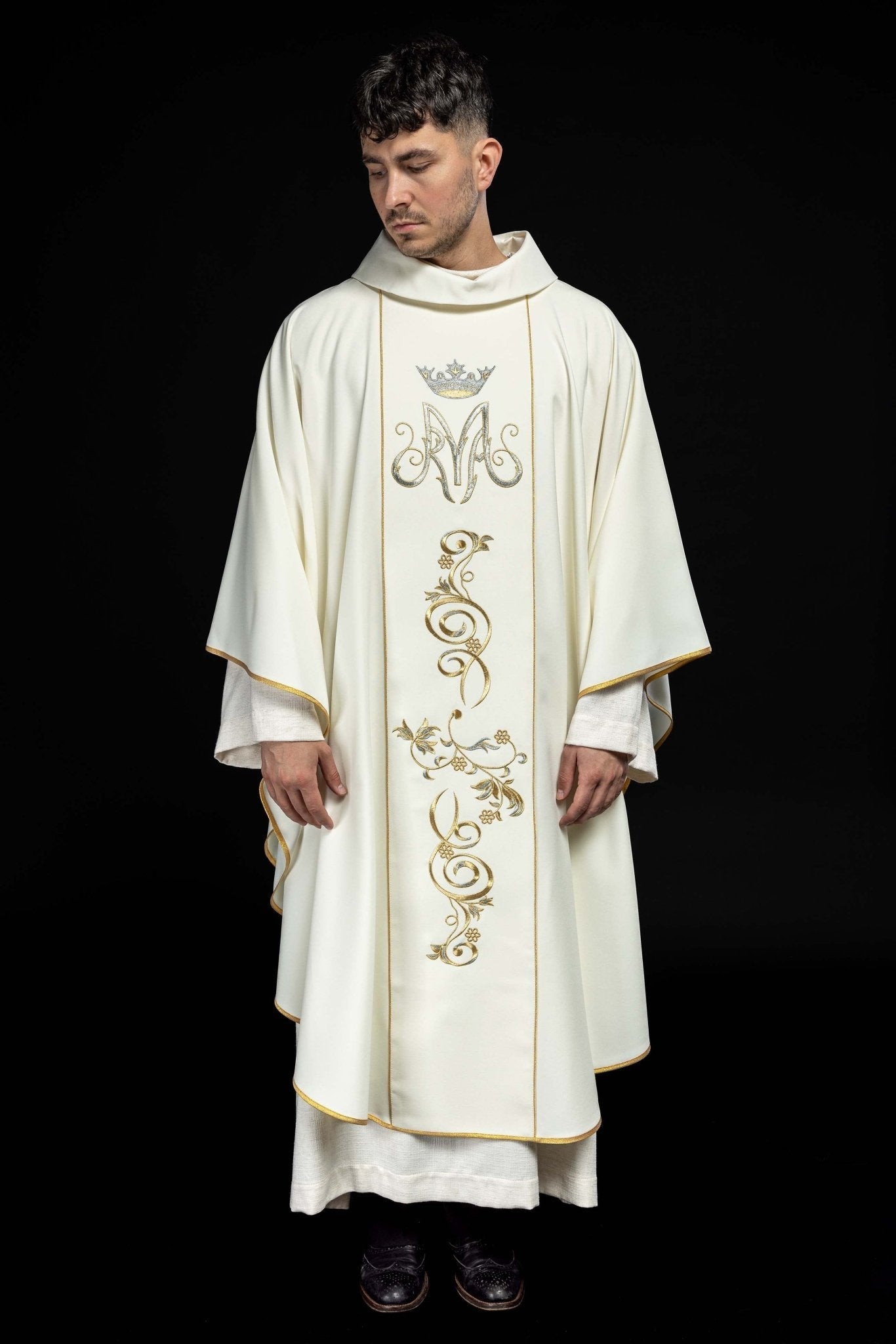 Chasuble liturgique mariale avec ceinture brodée écrue KOR/072/05/01 ECRU - CHASUBLES.FR
