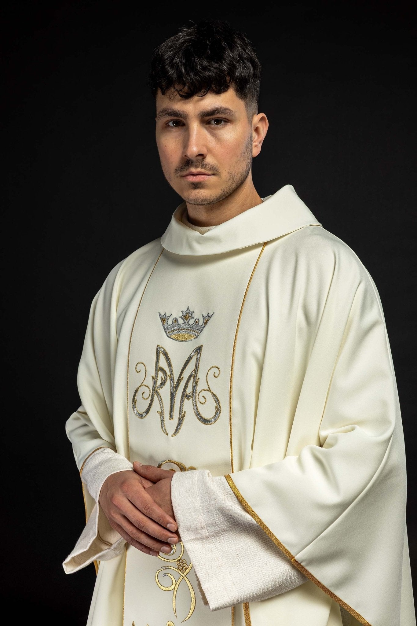 Chasuble liturgique mariale avec ceinture brodée écrue KOR/072/05/01 ECRU - CHASUBLES.FR