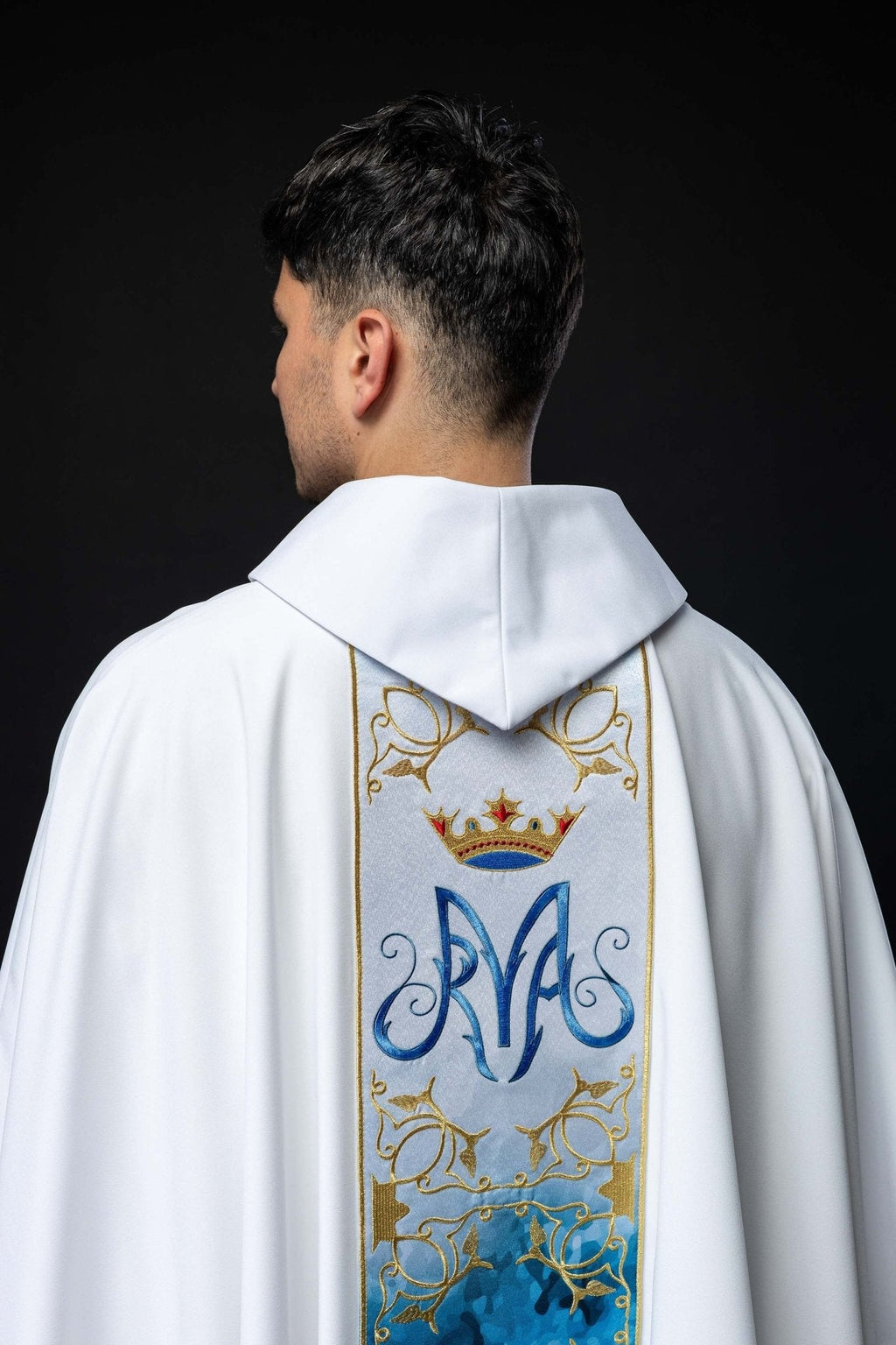 Chasuble liturgique mariale avec ceinture brodée et sublimée HA7015 - 04 BIAŁY - CHASUBLES.FR