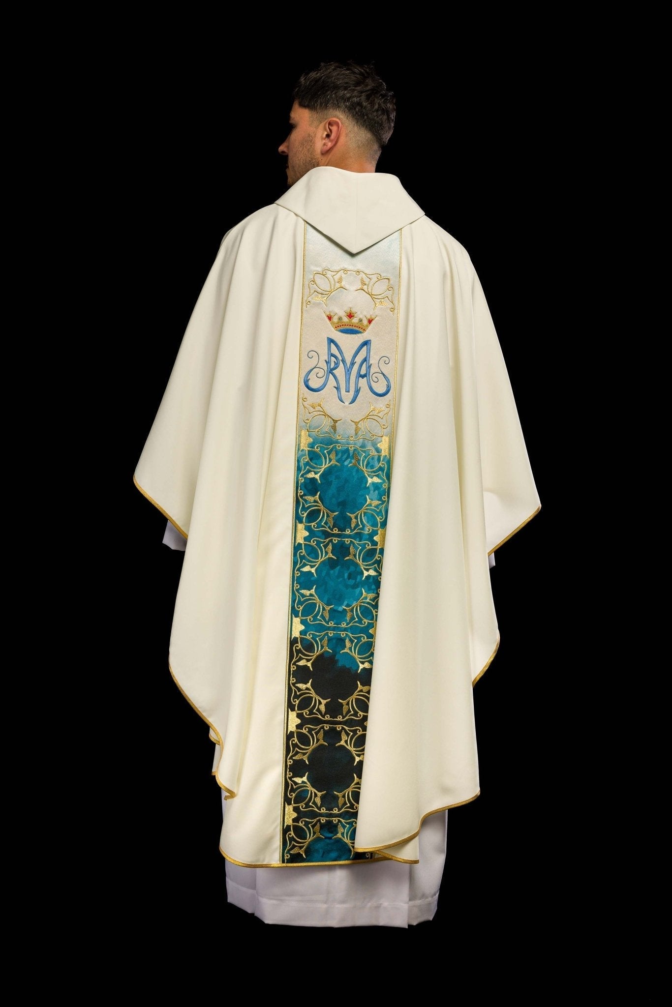 Chasuble liturgique mariale avec ceinture brodée et sublimée en écru HA7015 - 05 ECRU - CHASUBLES.FR