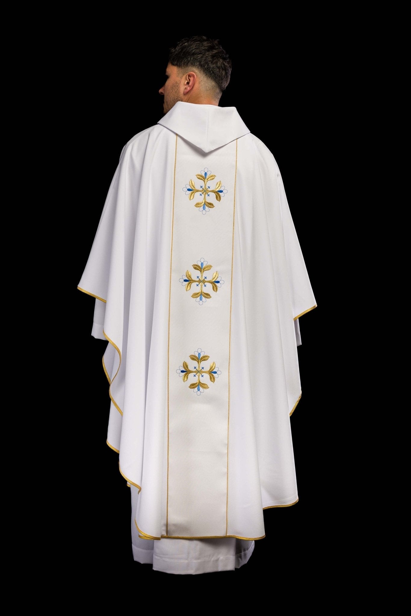 Chasuble liturgique mariale blanche avec ceinture KOR/128/04/01 BIAŁY - CHASUBLES.FR