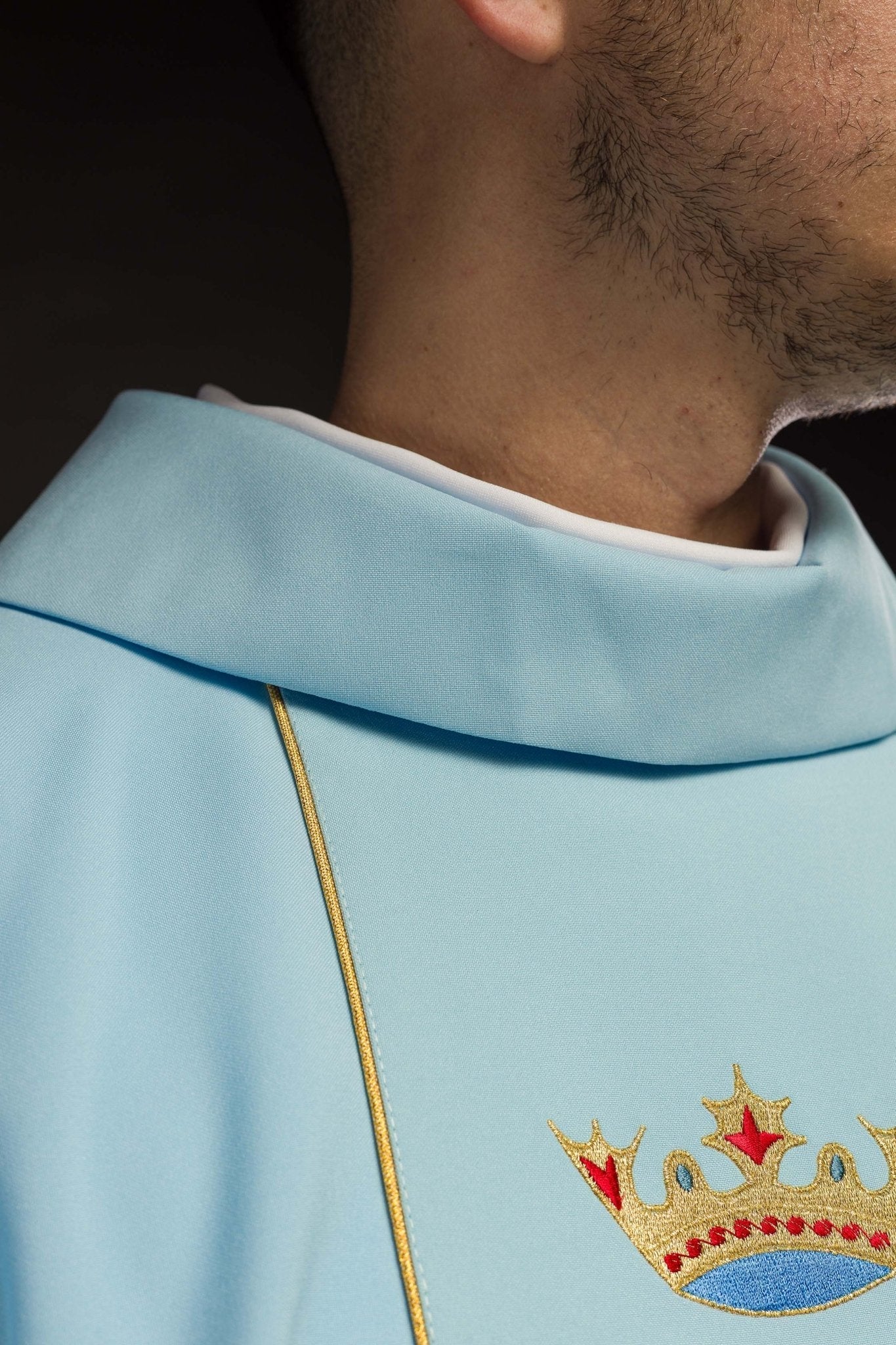 Chasuble liturgique mariale bleue avec ceinture KOR/128/06/01 NIEBIESKI - CHASUBLES.FR
