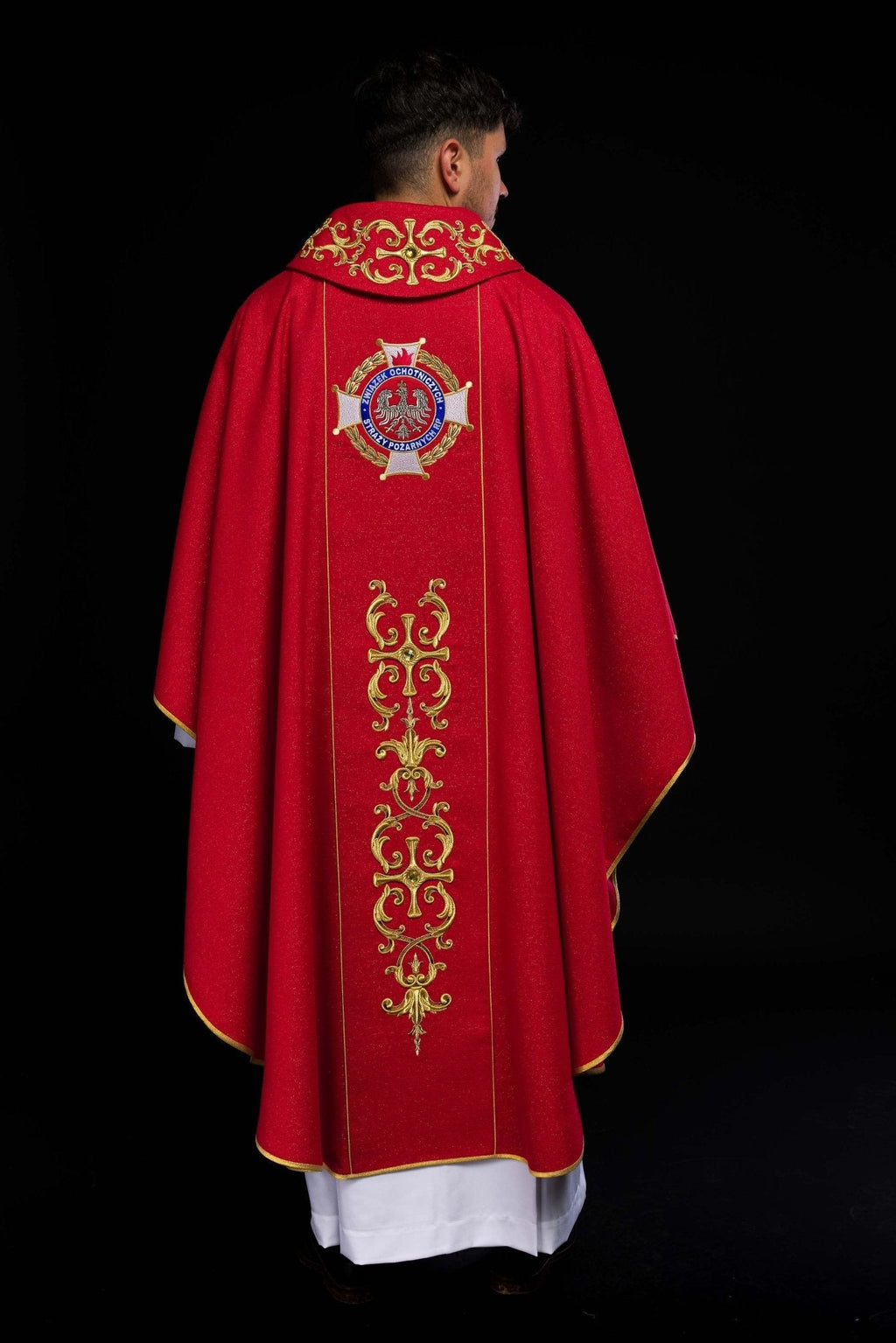 Chasuble richement brodée avec l’image de Saint Florian KOW2/037/02/71 - CHASUBLES.FR