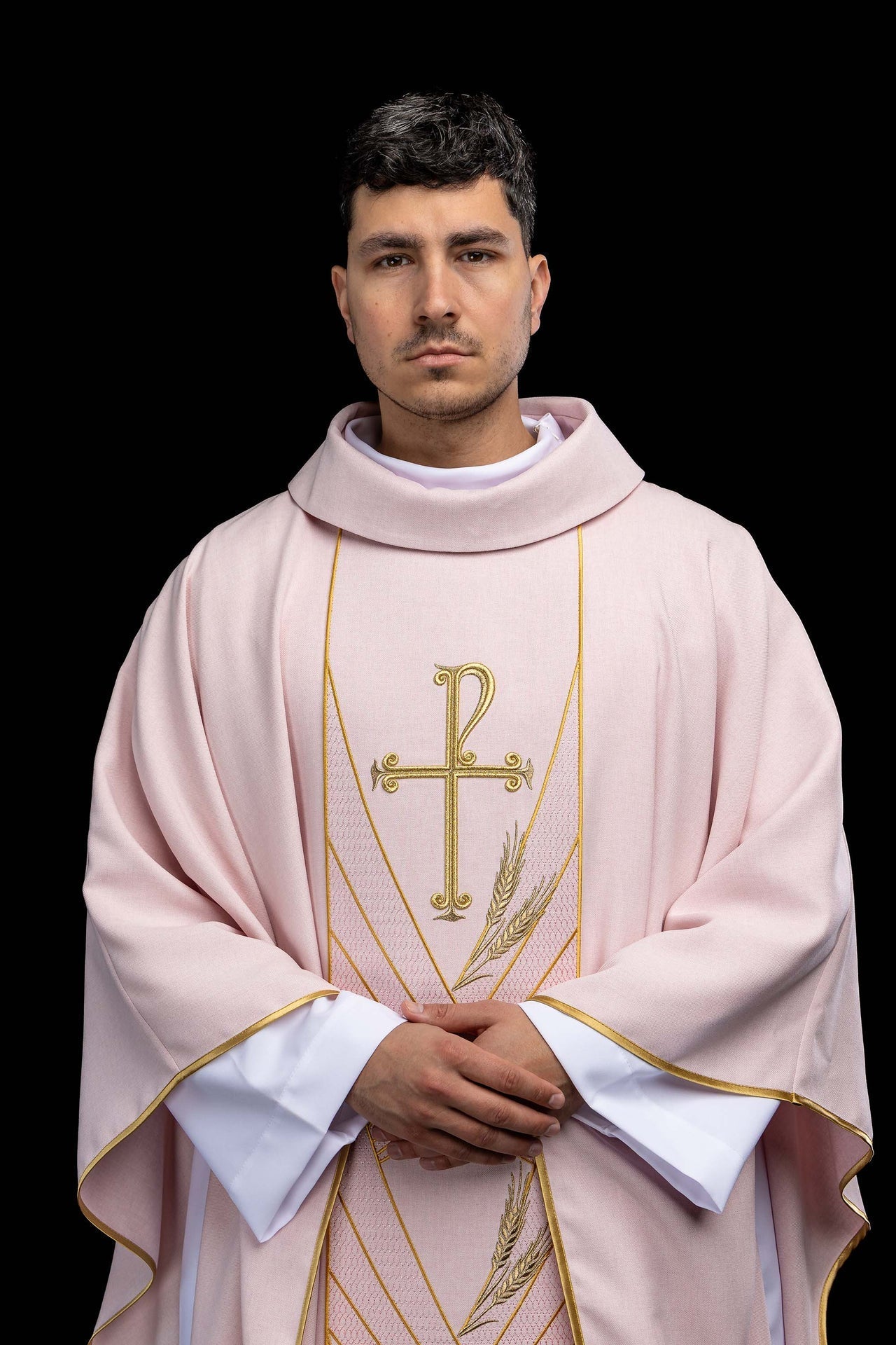 Chasuble rose avec bande brodée PAX LE/7050/08 - CHASUBLES.FR