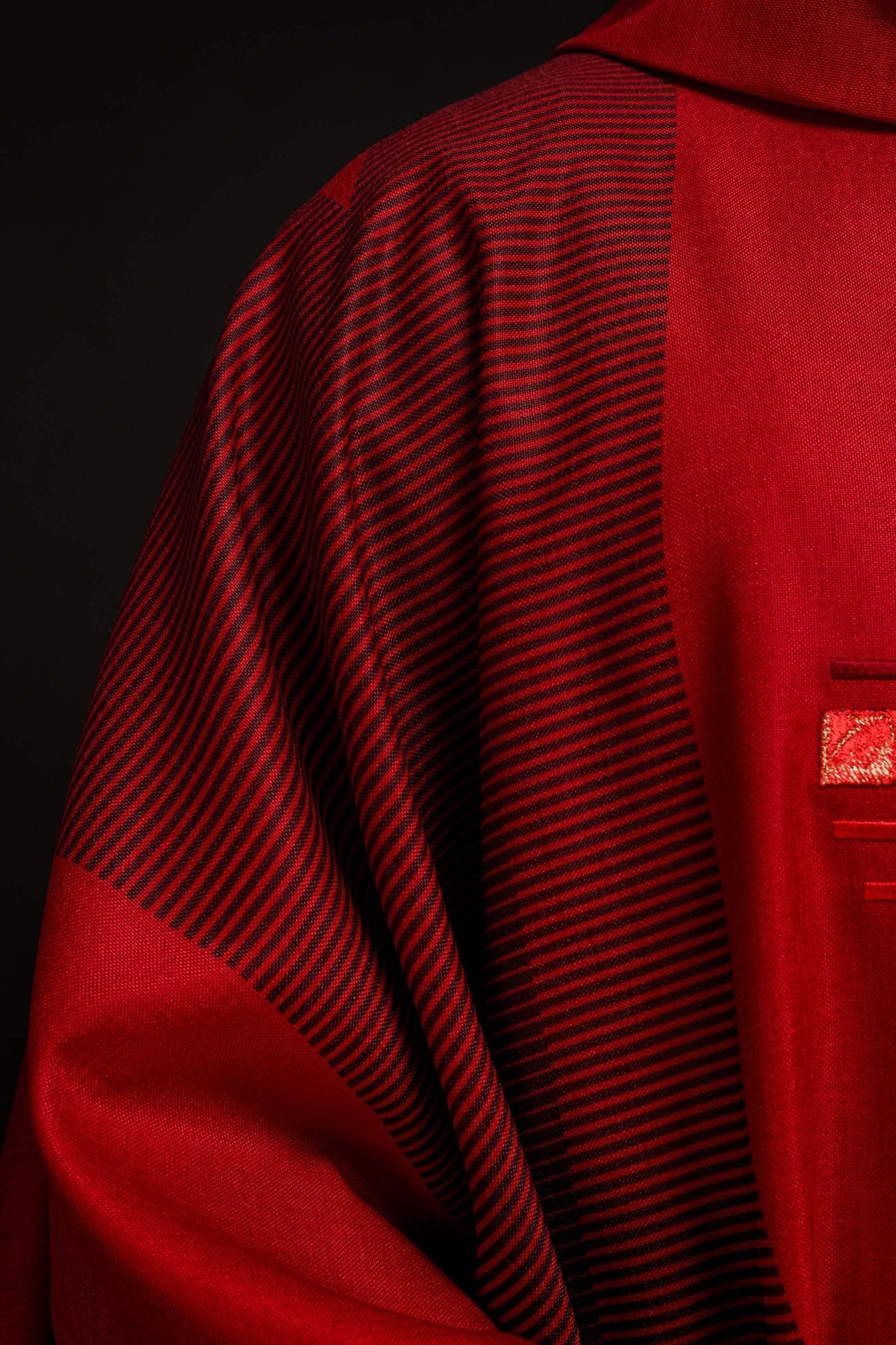 Chasuble rouge avec croix HA7036 - 02 CZERWONY - CHASUBLES.FR