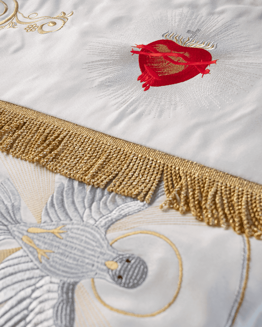 Dais de procession avec broderie simple KBA/009 140*160 - CHASUBLES.FR