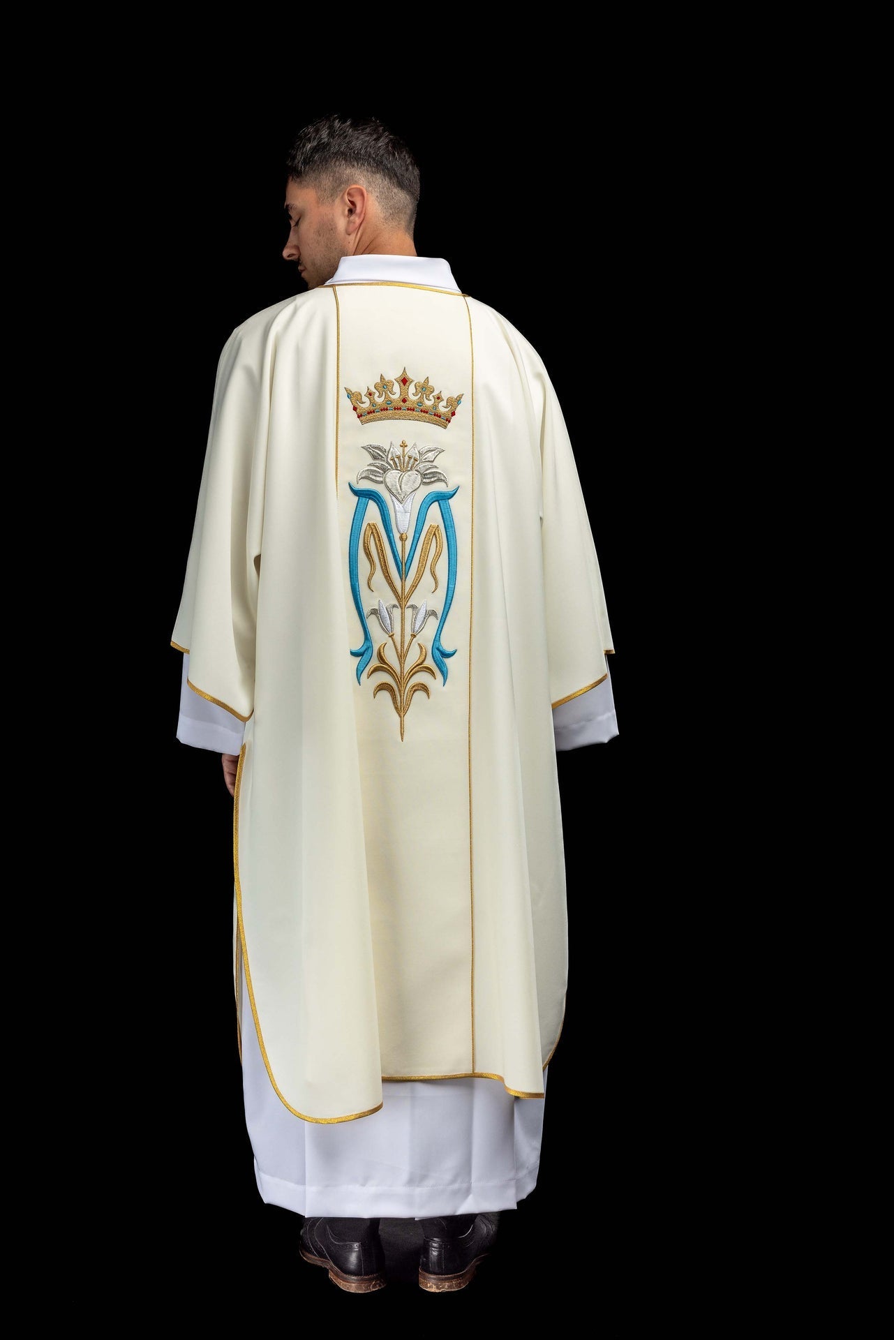 Dalmatique brodée avec symbole marial écru KDL/058/05/01/A  ECRU - CHASUBLES.FR
