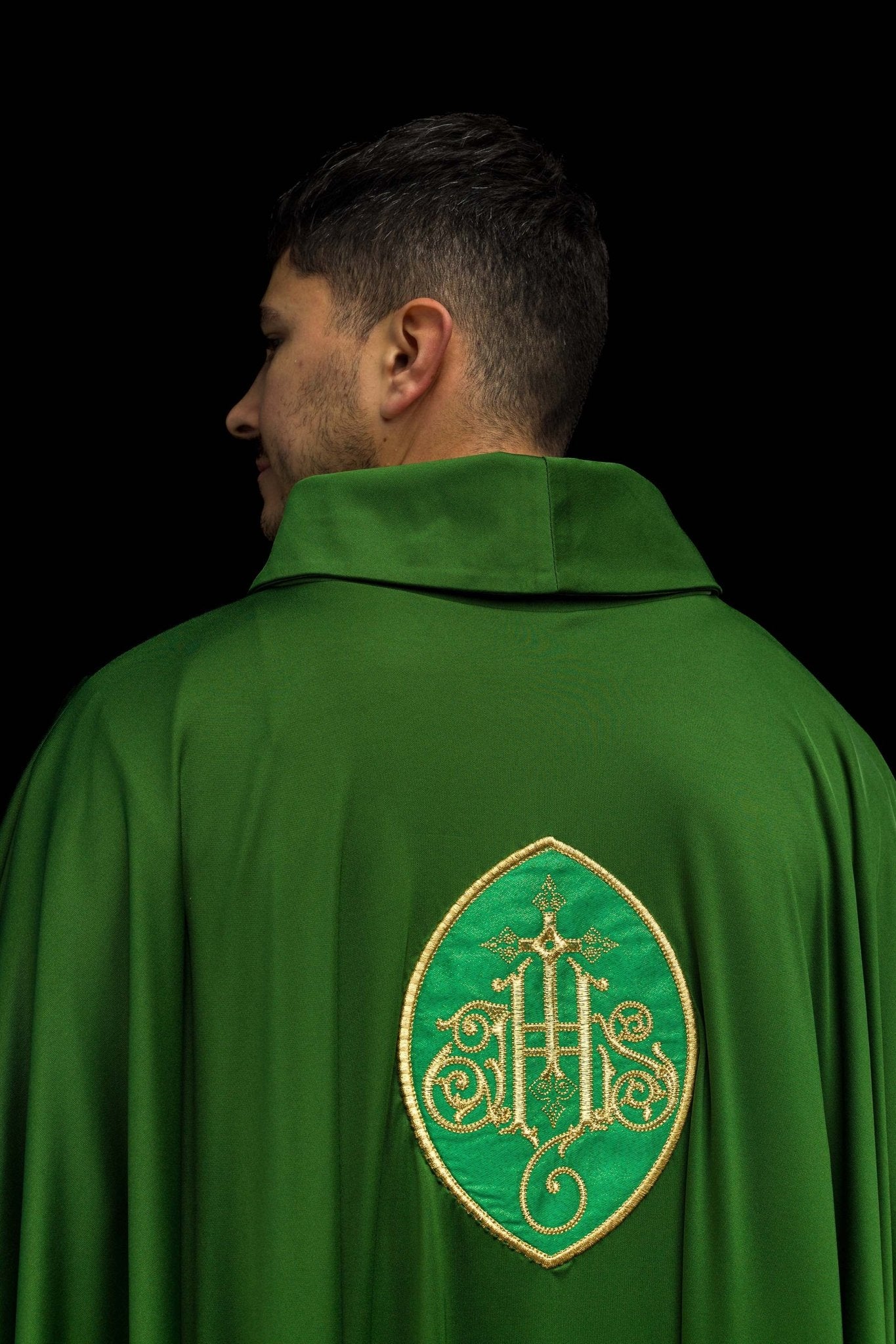 Ecru chasuble JHS en tissu léger SACROLITE KOR/388/01/78 - CHASUBLES.FR