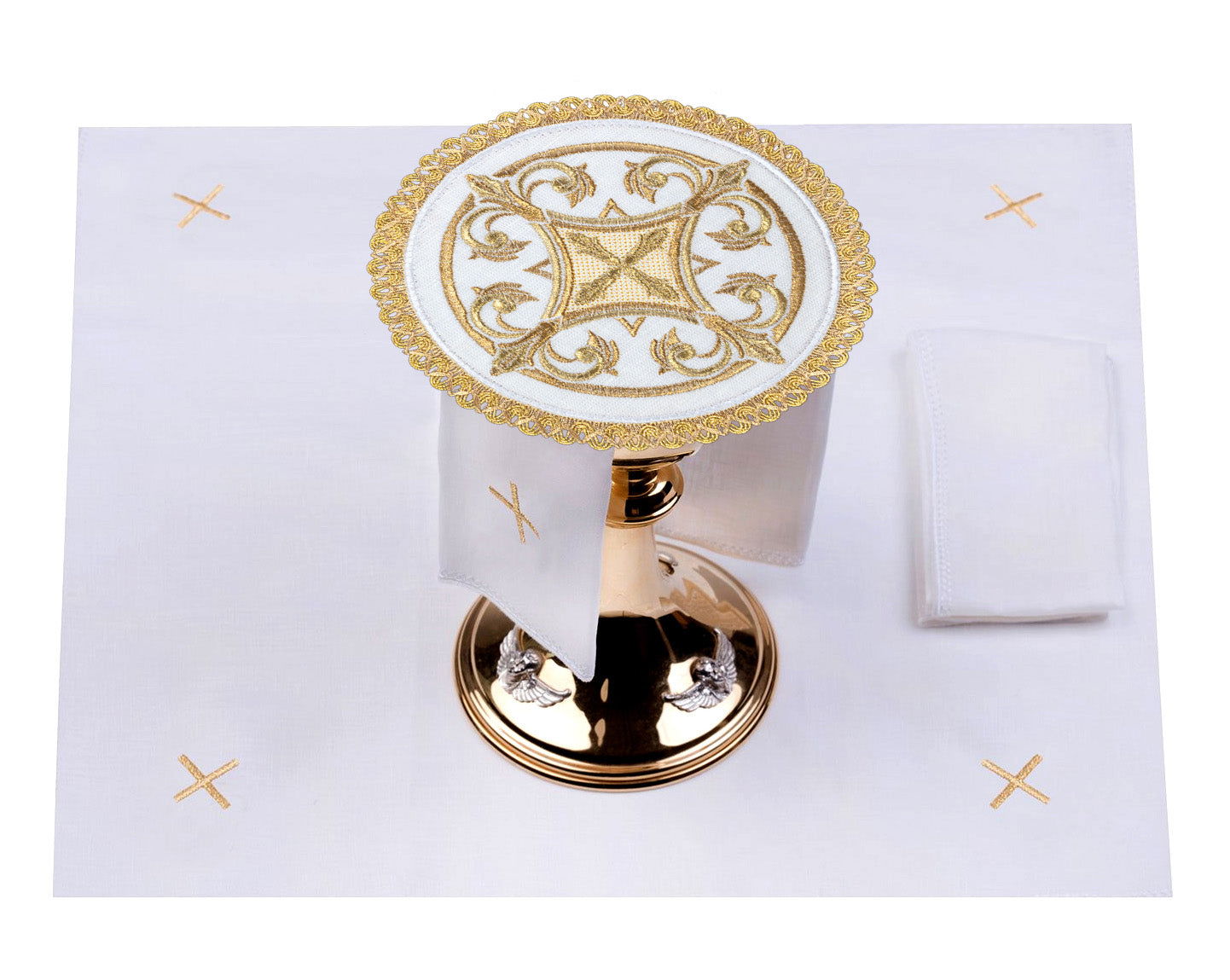 Ensemble de bonnets en lin richement décoré avec broderie croisée sur le bout rond S - 5022 - CHASUBLES.FR