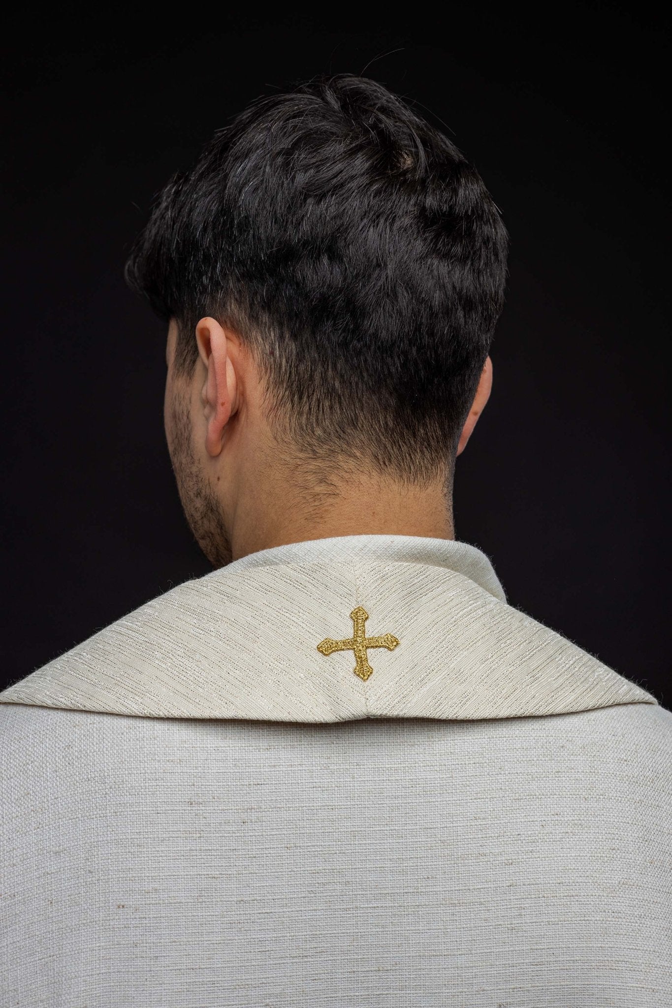 Étole avec l'agneau de Dieu et le symbole JHS brodés KST/089/05/42 - CHASUBLES.FR