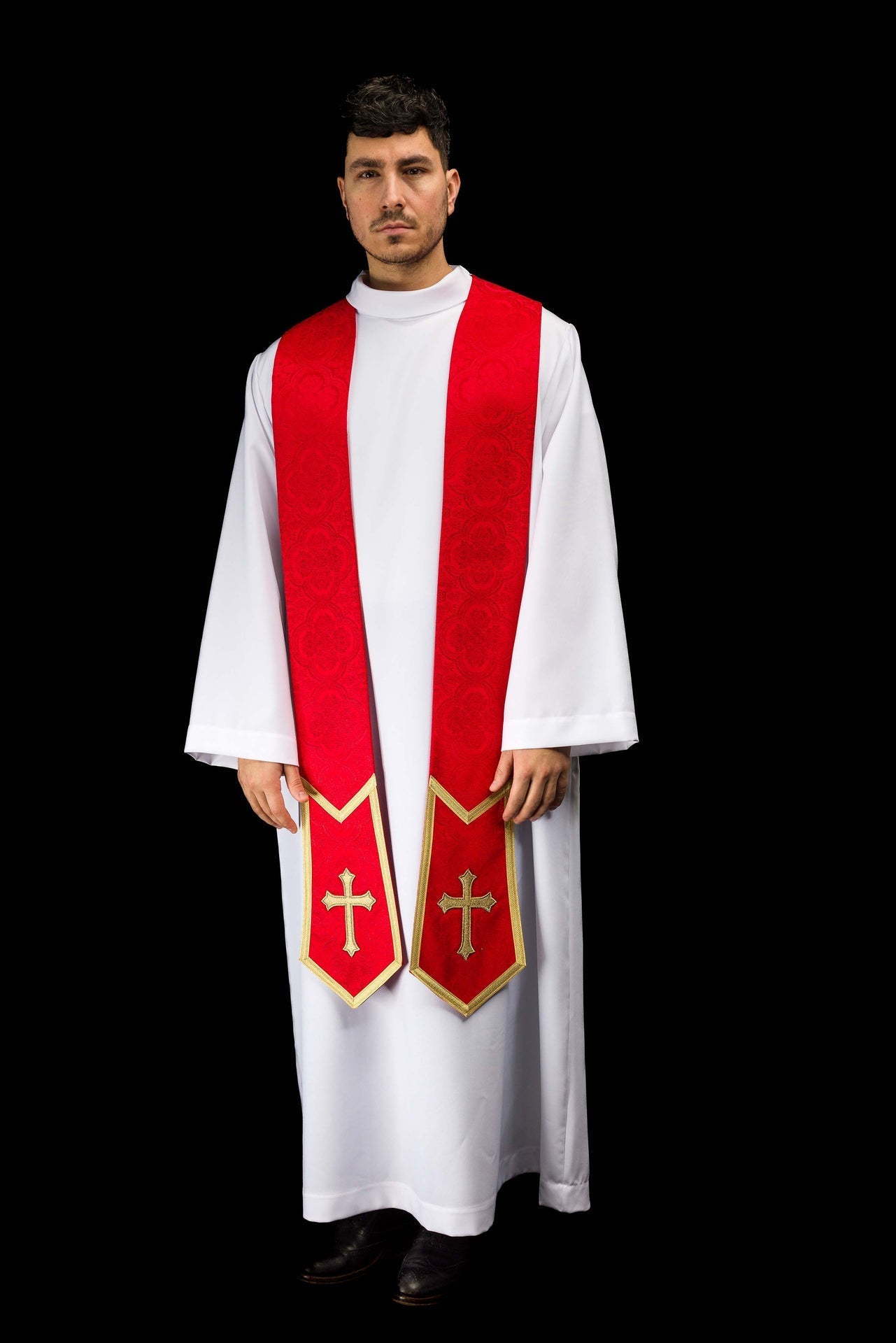 Étole brodée avec motif de Croix en tissu jacquard rouge KST/639/02/11 - CHASUBLES.FR