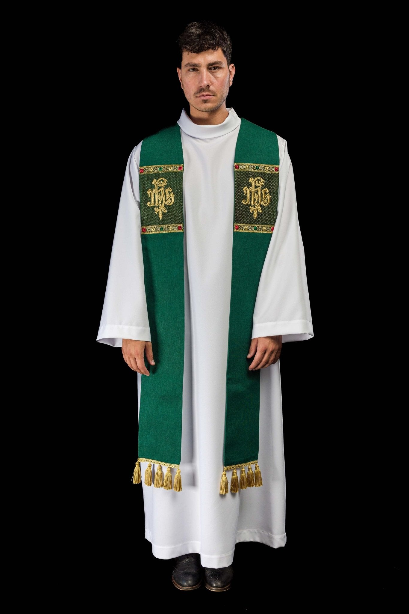 Étole brodée avec motif IHS verte S-2067-01-70 - CHASUBLES.FR