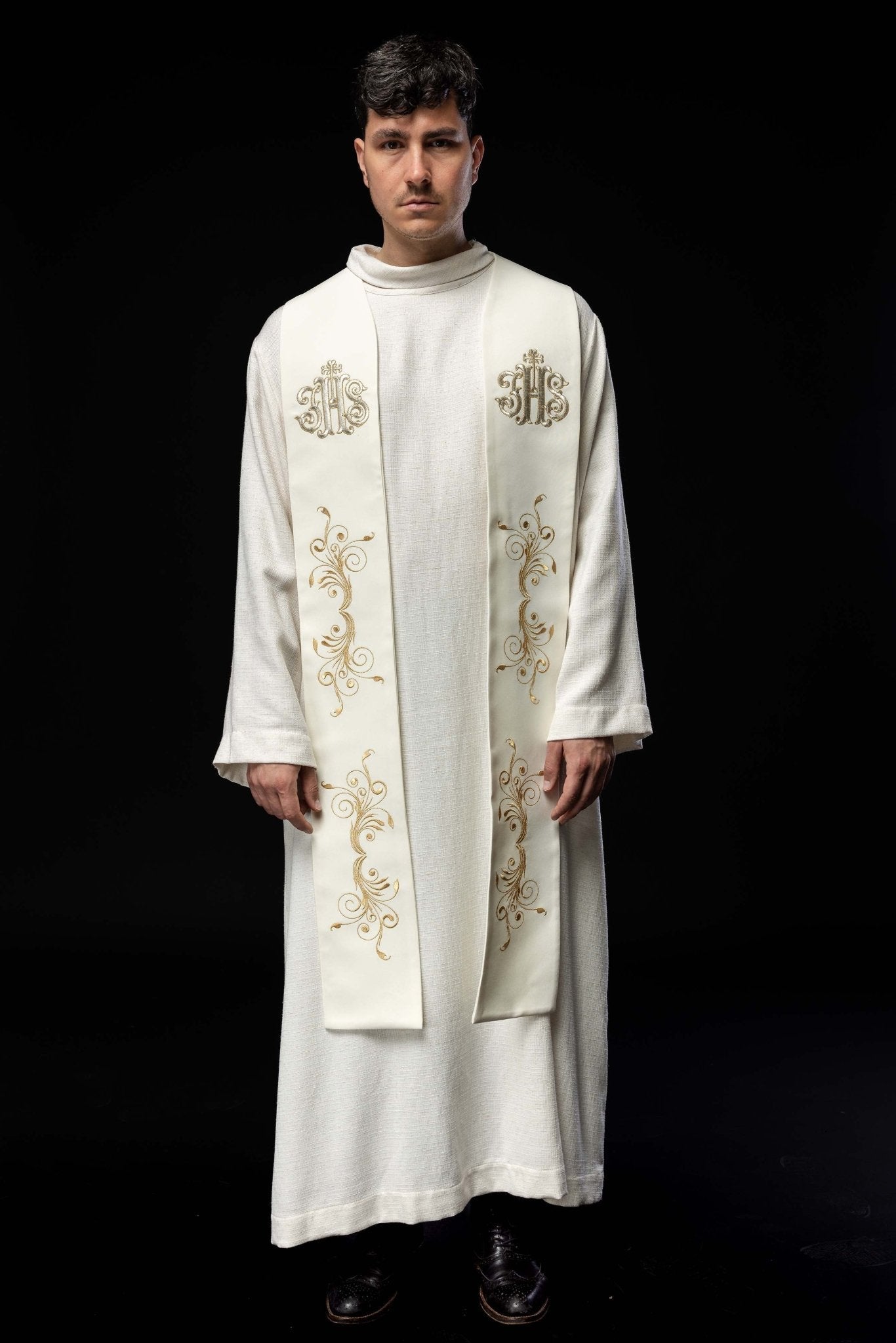 Étole brodée et décorée d'IHS écru KST/413/05/01 ECRU - CHASUBLES.FR
