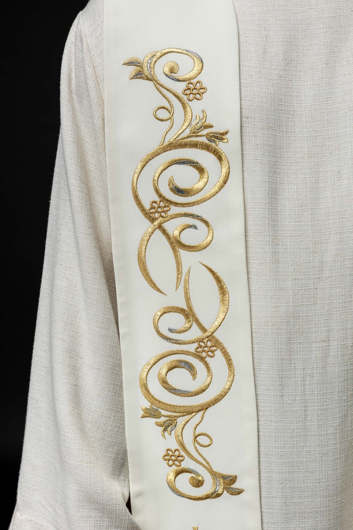 Étole brodée IHS écru KST/031/05/01 ECRU - CHASUBLES.FR