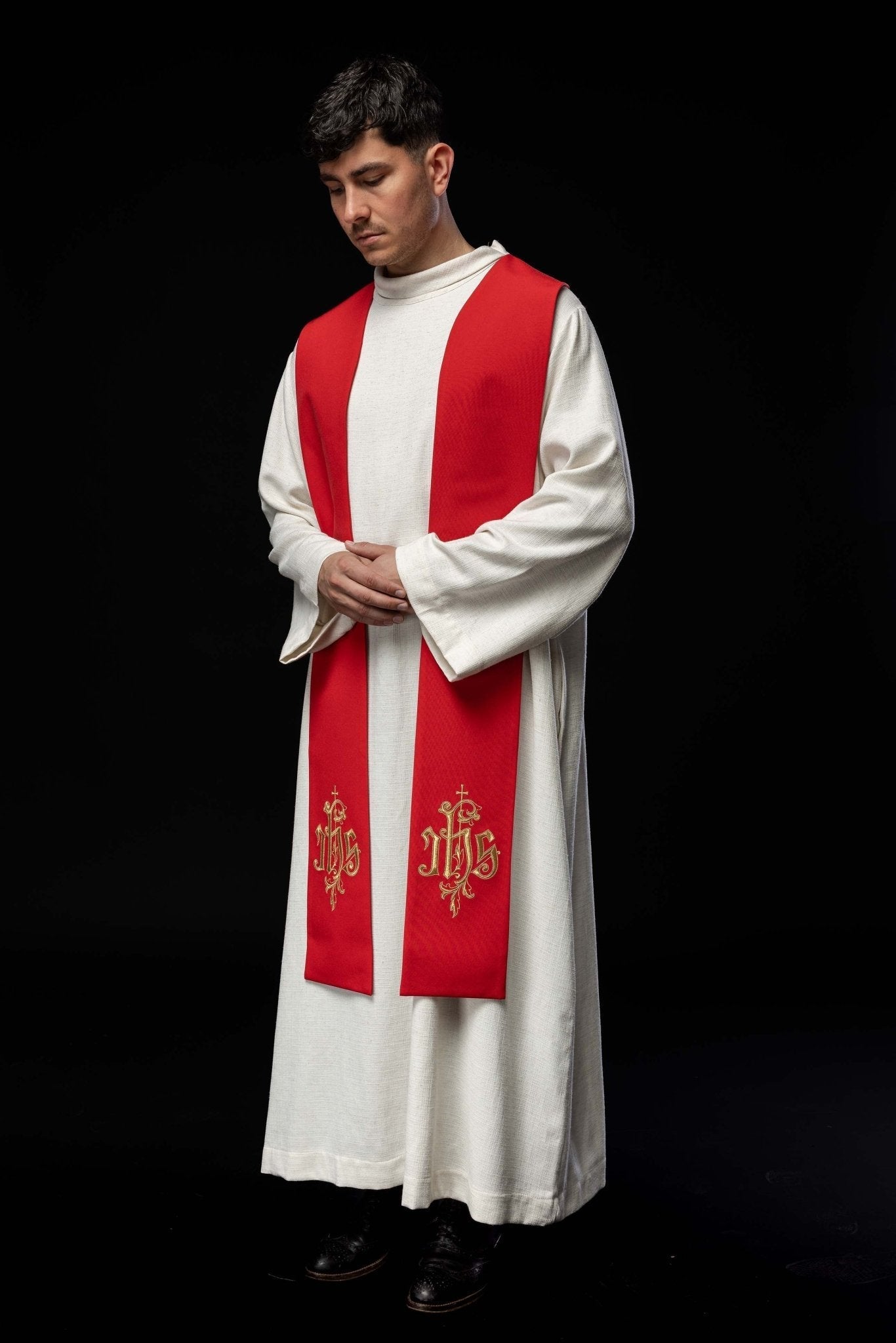 Étole brodée IHS rouge KST/053/02/12 CZERWONY - CHASUBLES.FR
