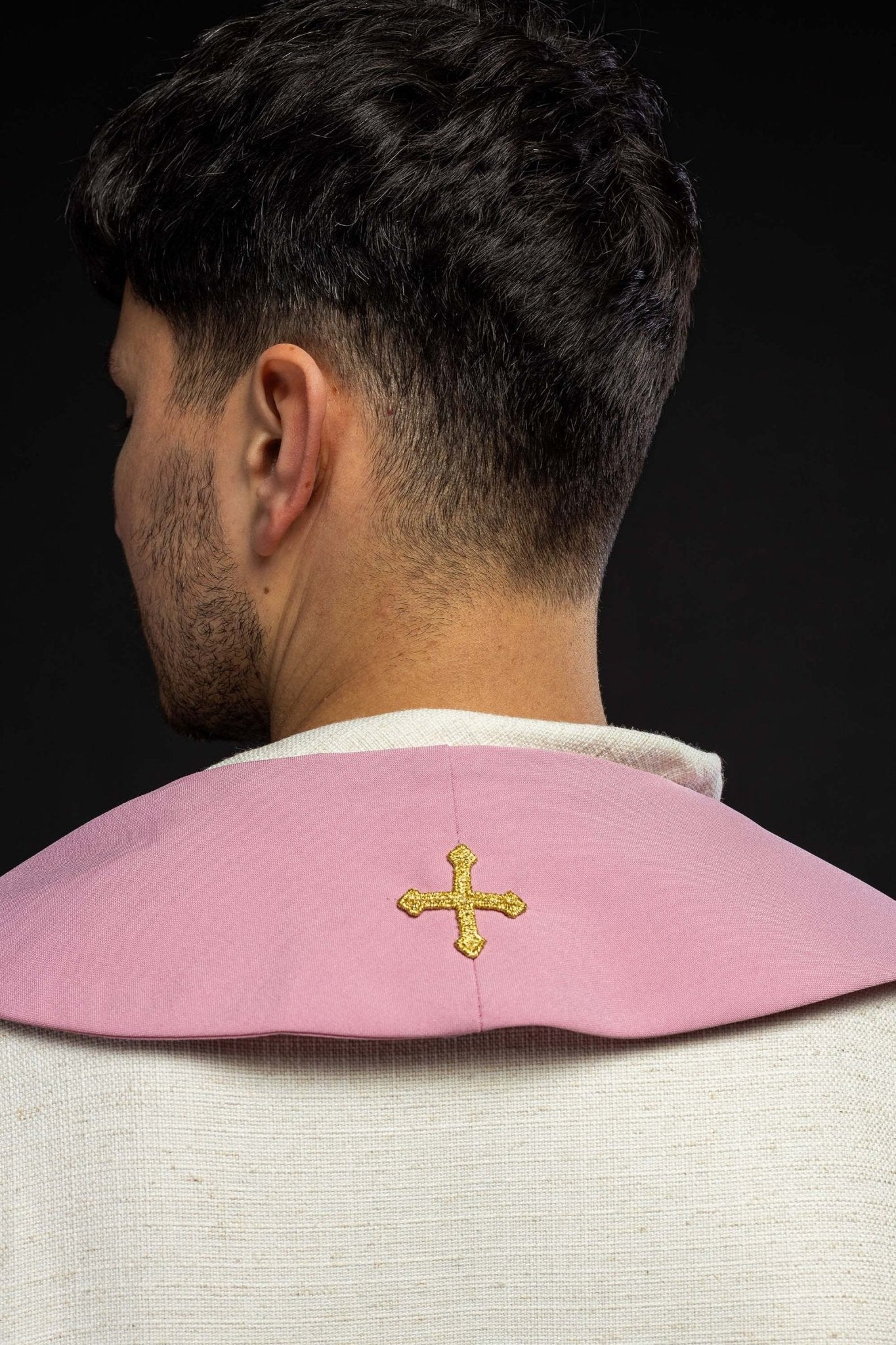 Étole de prêtre brodée IHS rose KST/031/08/01 RÓŻOWY - CHASUBLES.FR