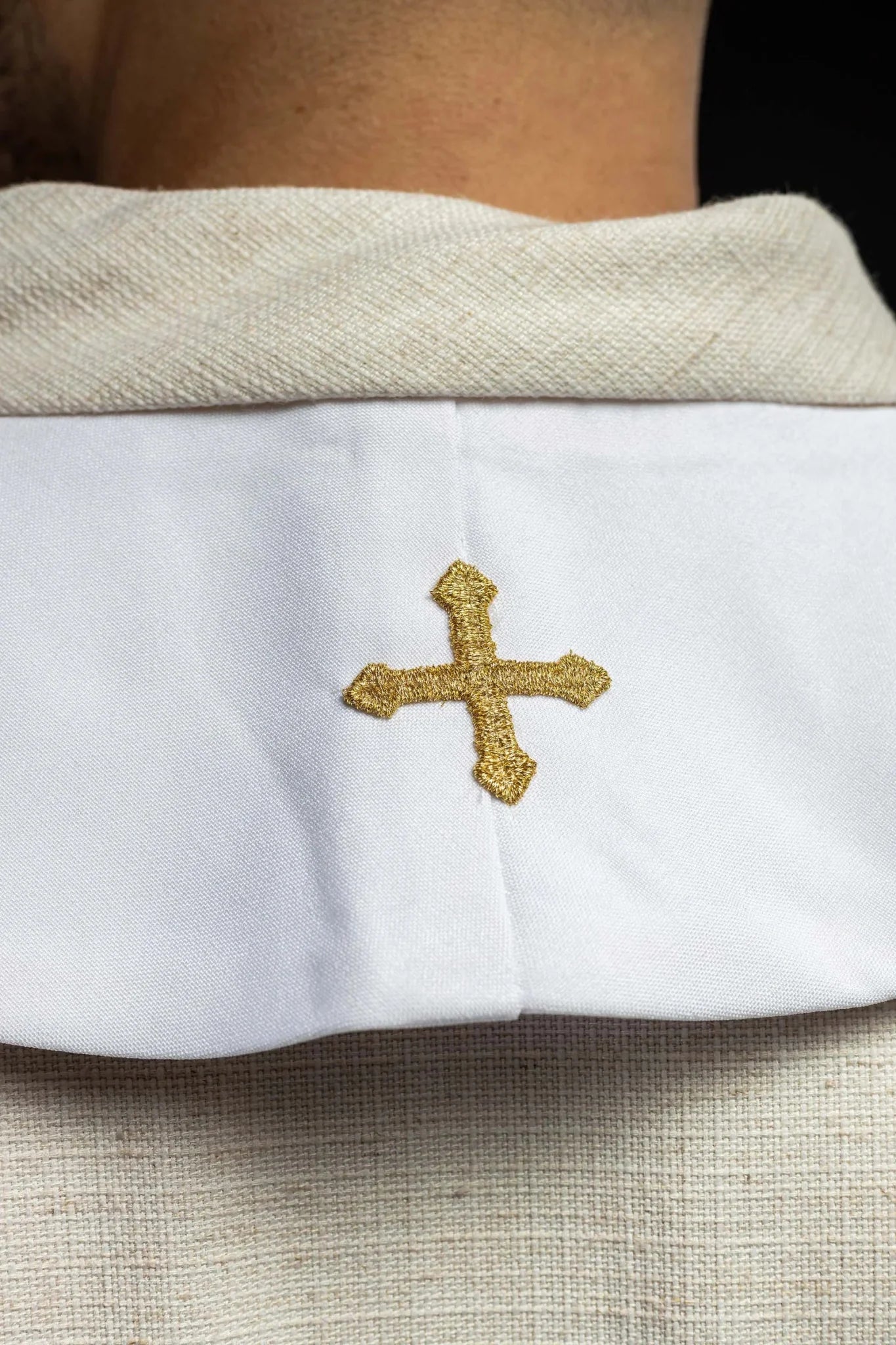 Étole de prêtre mariale blanche brodée KST/056/04/01 BIAŁY - CHASUBLES.FR