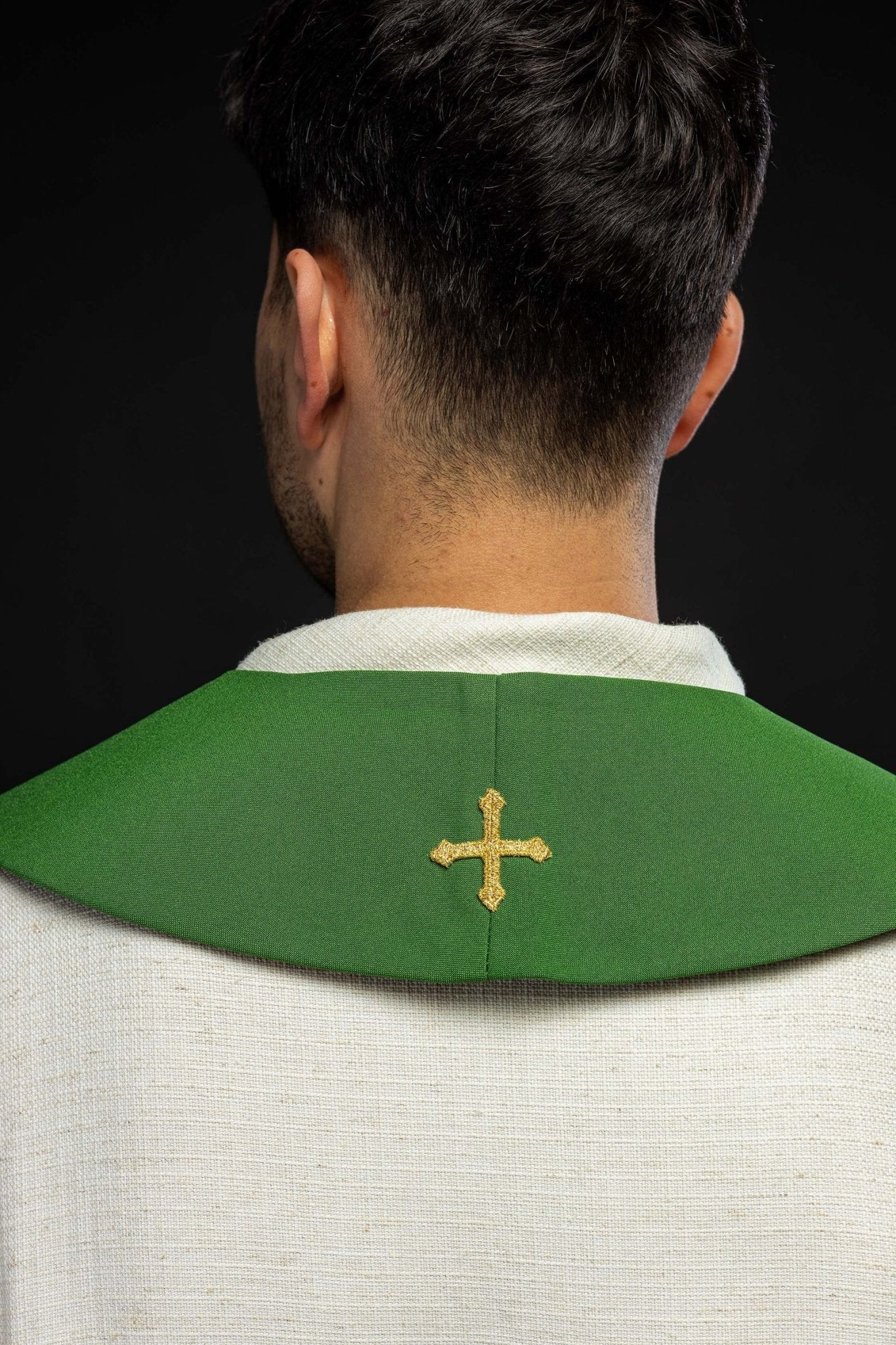 Étole de prêtre verte brodée d'une croix et d'un IHS vert KST/157/01/01 ZIELONY - CHASUBLES.FR