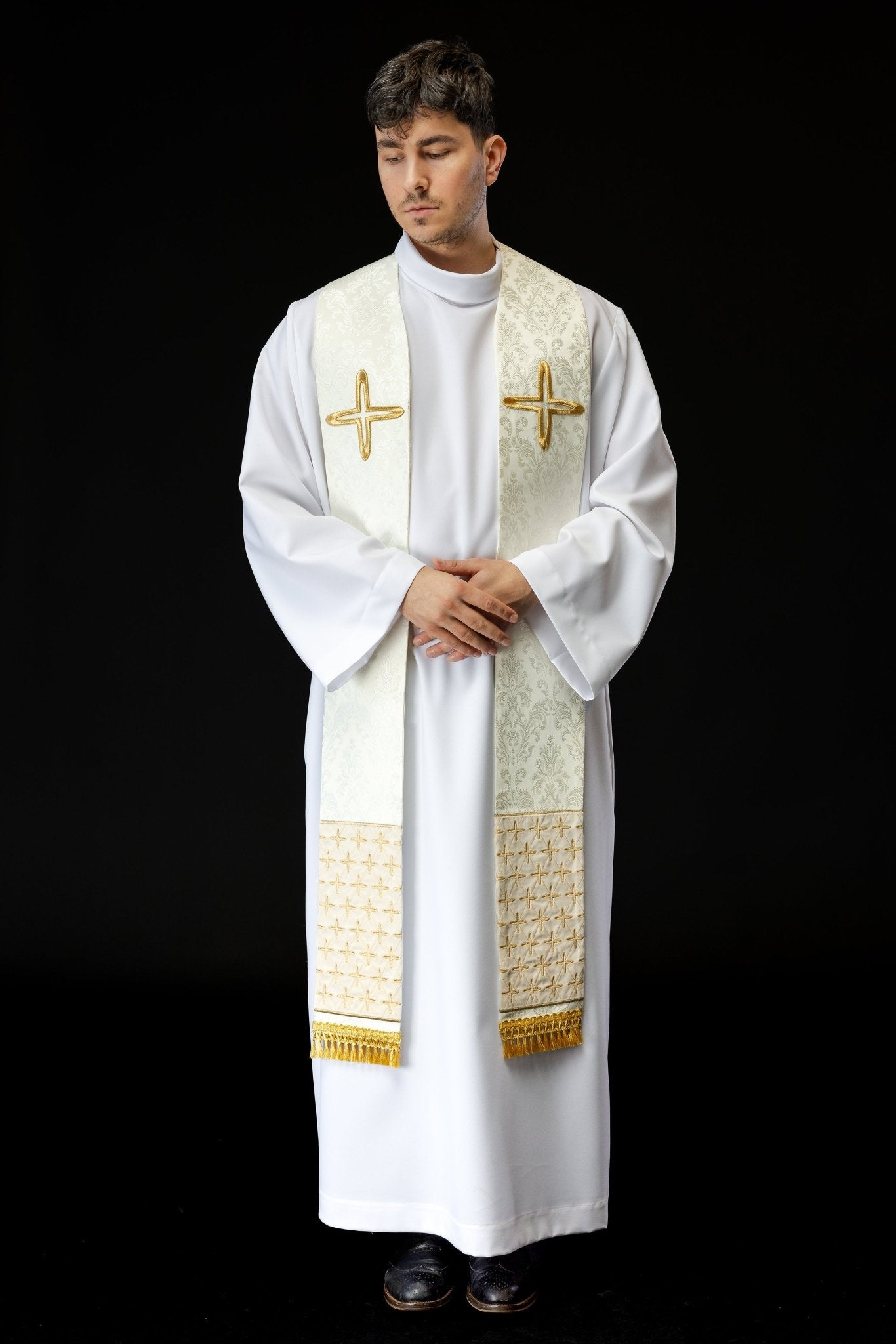 Étole en jacquard brodé avec motifs croisés écru S - 2054 - 05 - 67 - CHASUBLES.FR