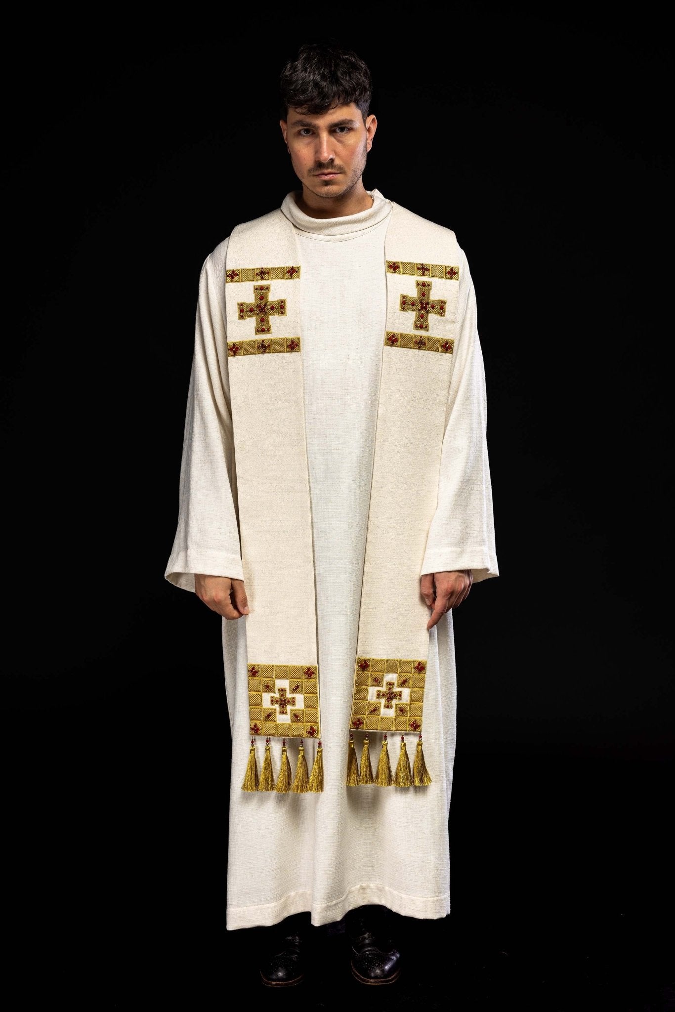 Étole faite à la main avec pierres naturelles Handmade 2011 HM/2011/05/71 - CHASUBLES.FR