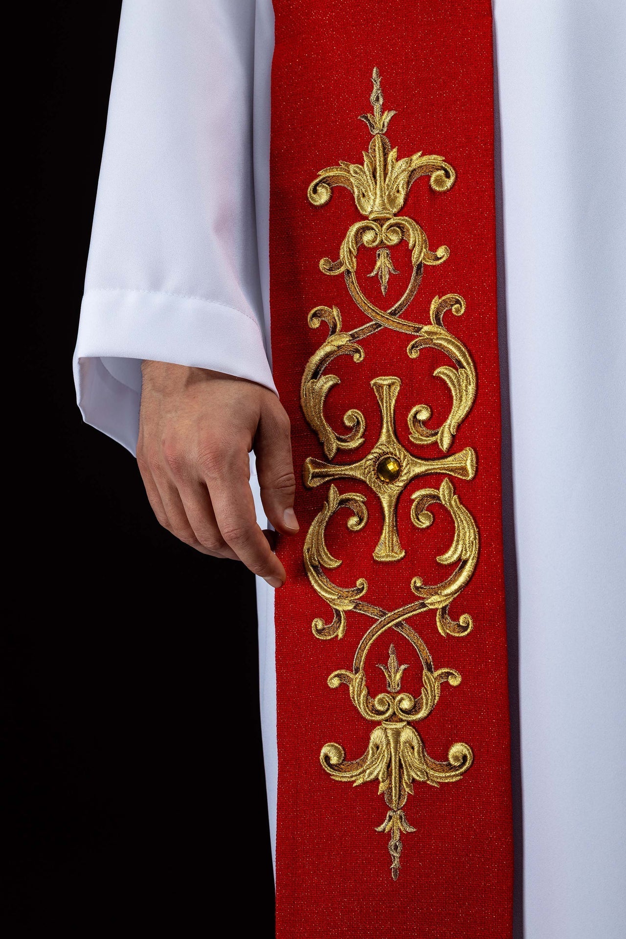 Étole richement brodée avec l’image de saint Pierre et saint Paul KSW2/017/02/71 - CHASUBLES.FR