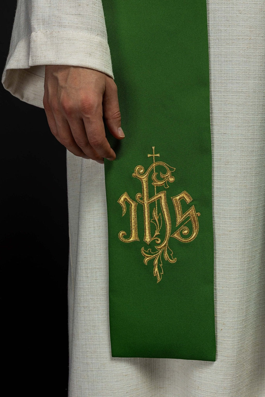Étole verte avec broderie IHS KST/053/01/12 ZIELONY - CHASUBLES.FR