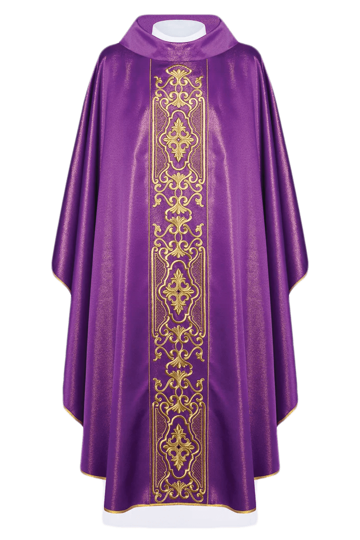 Chasuble violette richement brodée de lustre