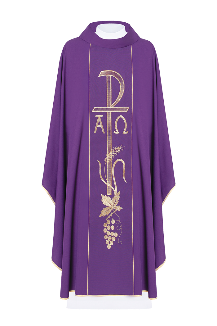 Chasuble violette avec large ceinture Alpha et Omega brodée en or